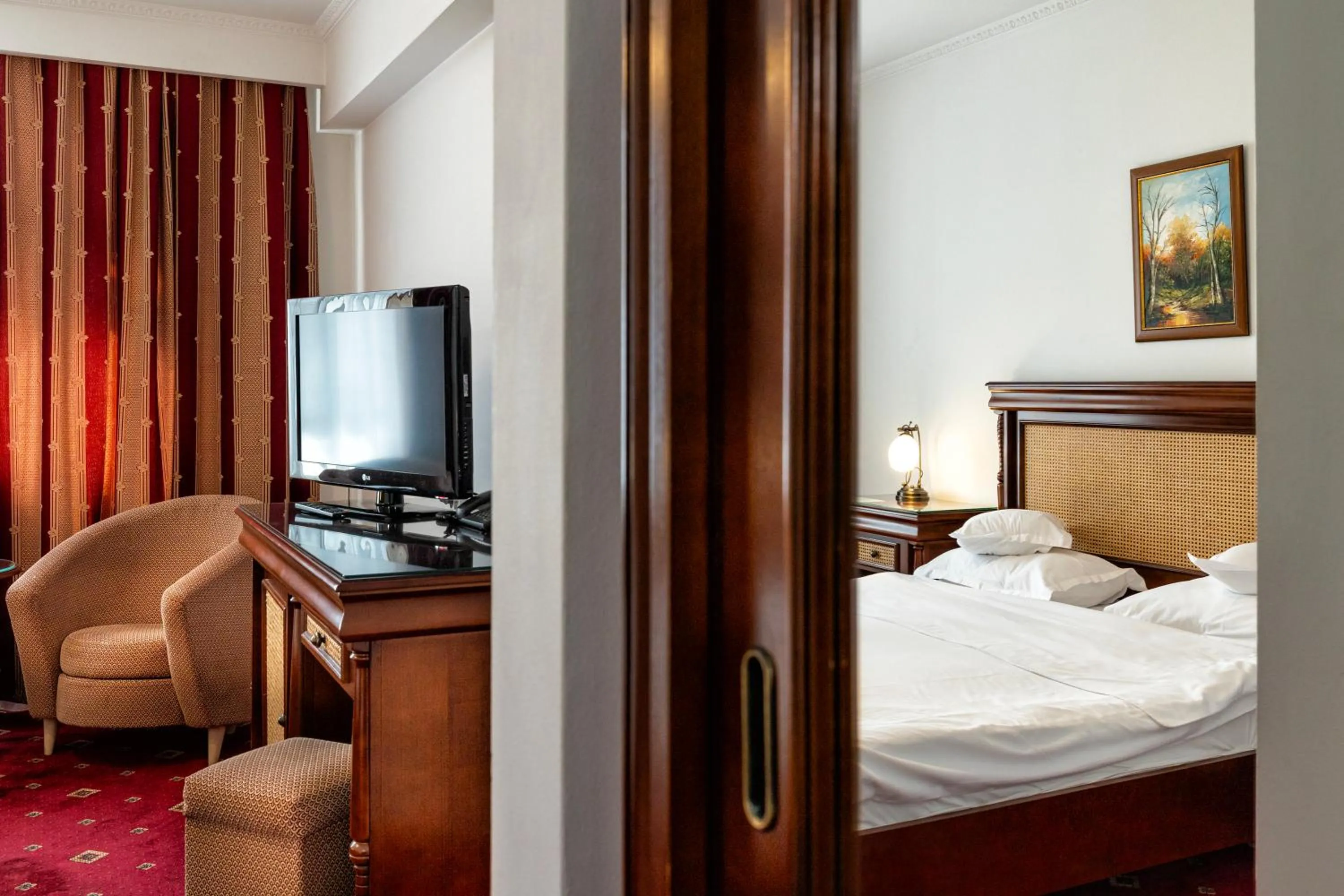 Bed in Hotel Victoria