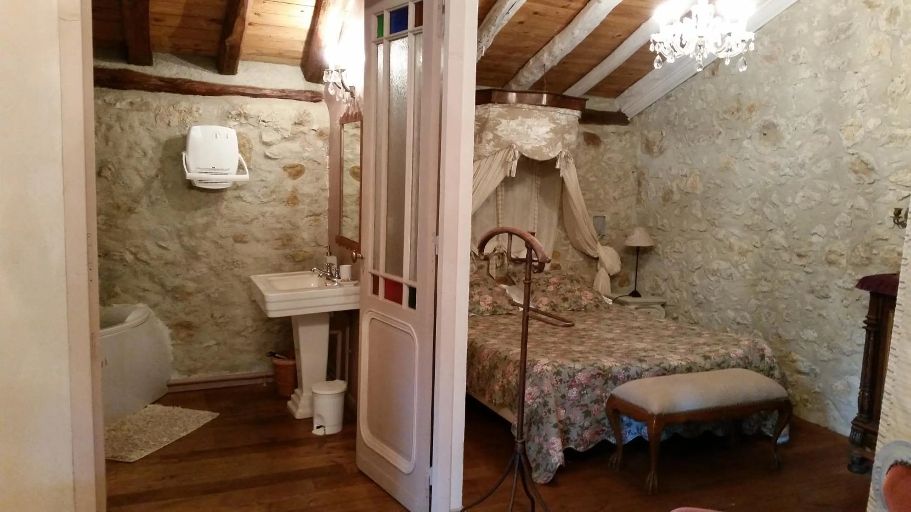 Bed in La Ferme de Jeanne