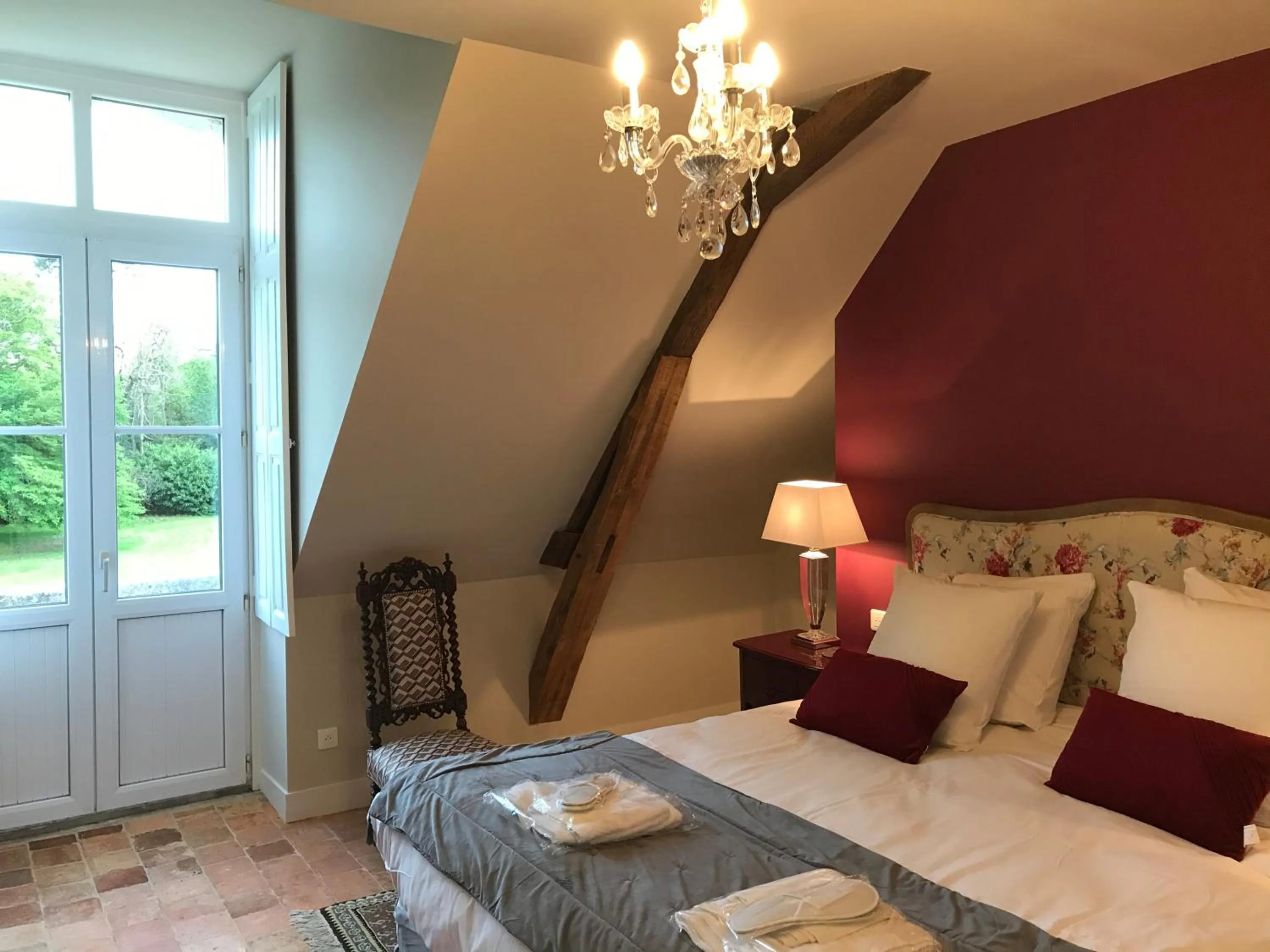 Balcony/Terrace, Bed in Chateau Vary