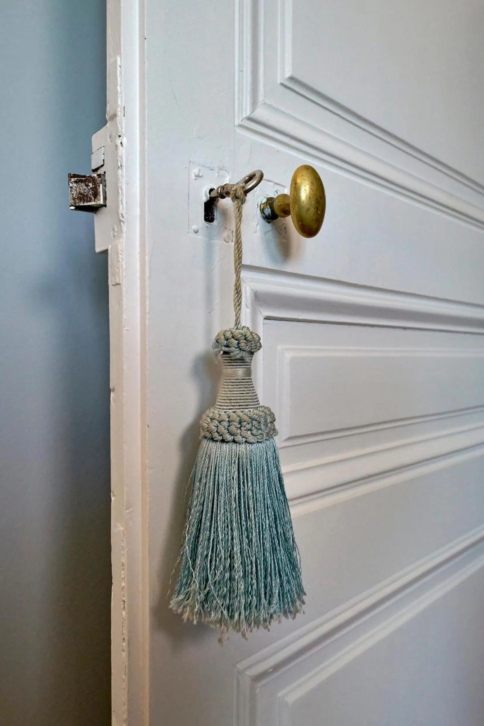 microwave in Chateau Vary