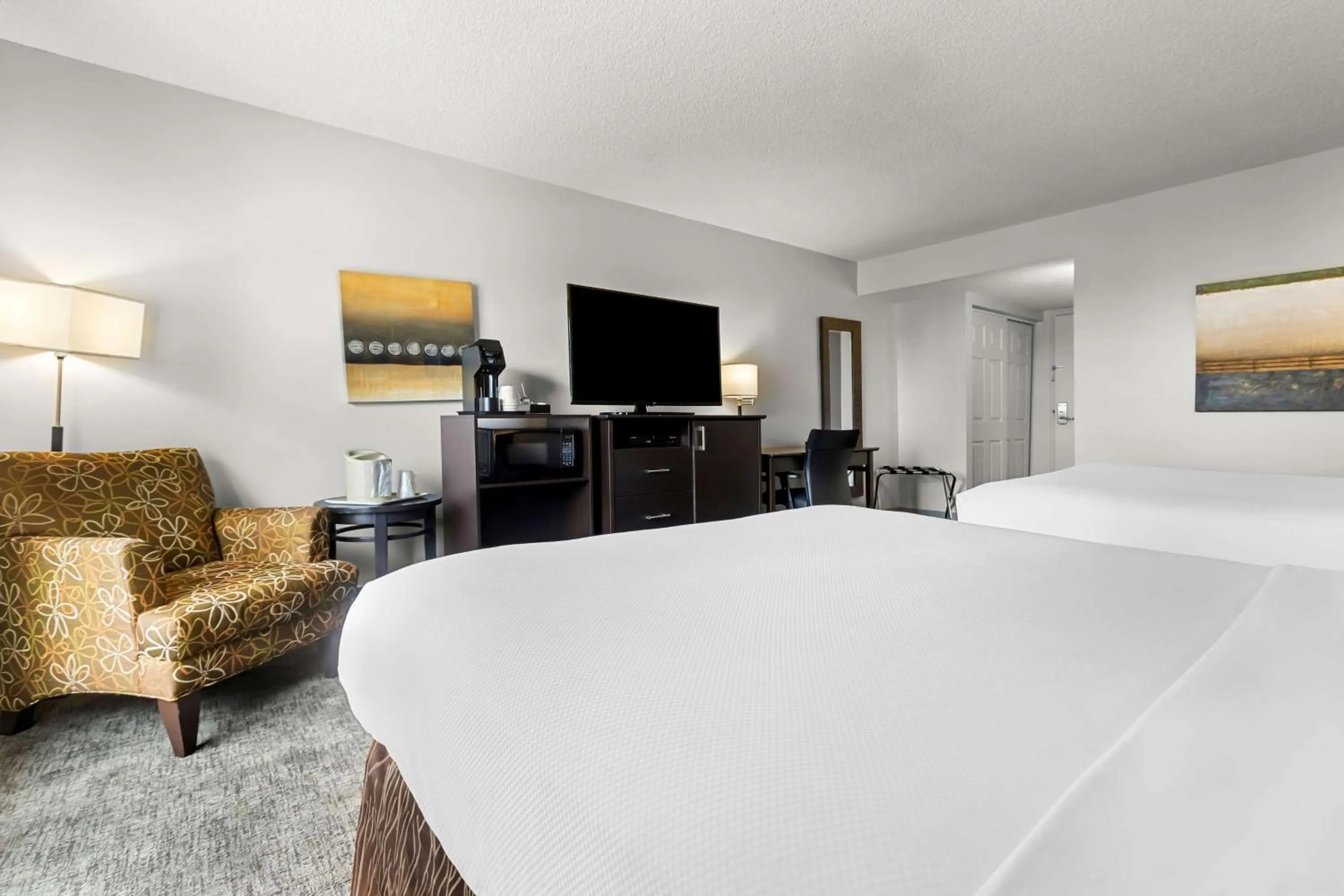 Bedroom, Bed in Best Western Plus Mont-Laurier