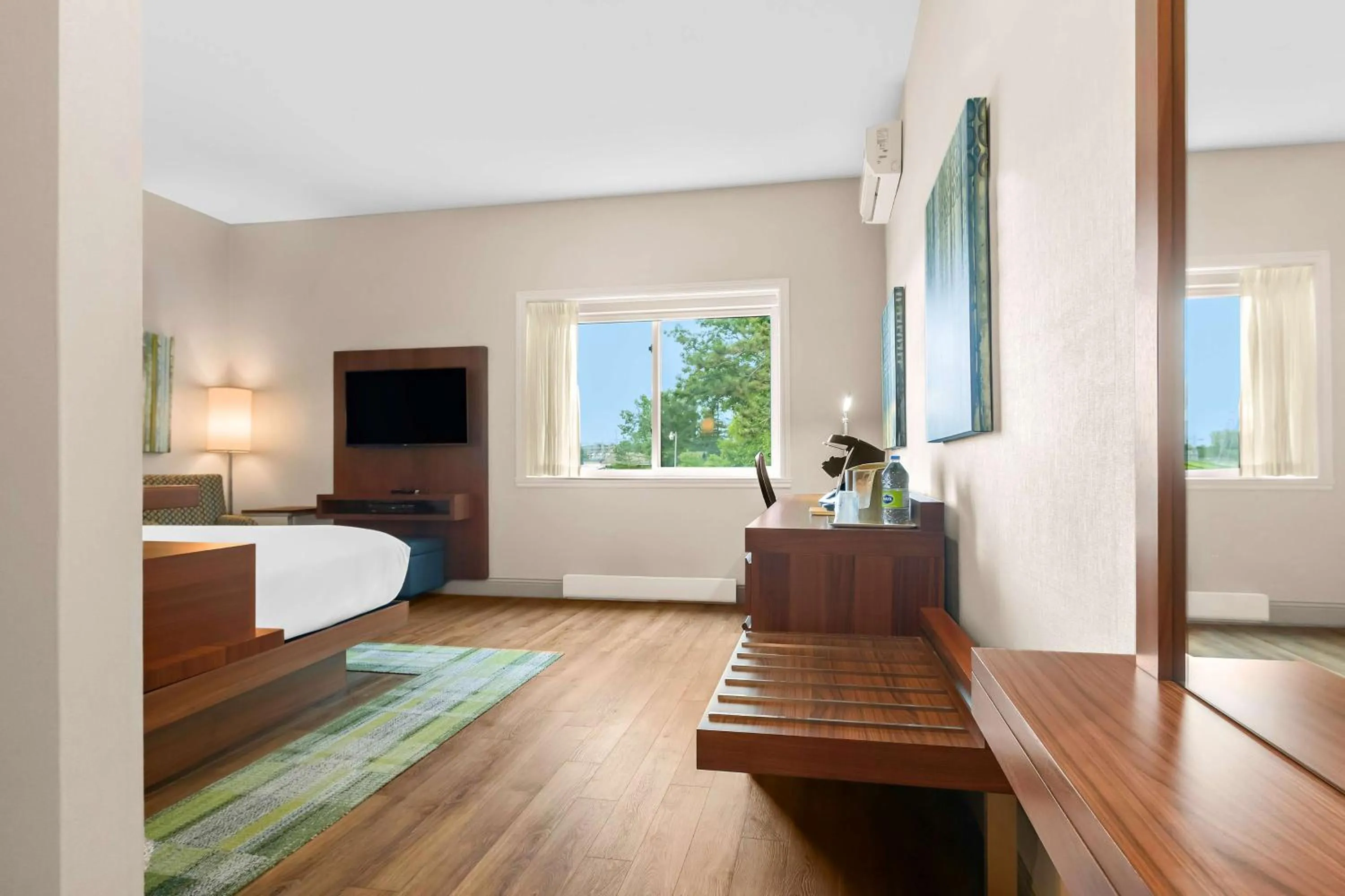 Bedroom, Bed in Best Western Plus Mont-Laurier