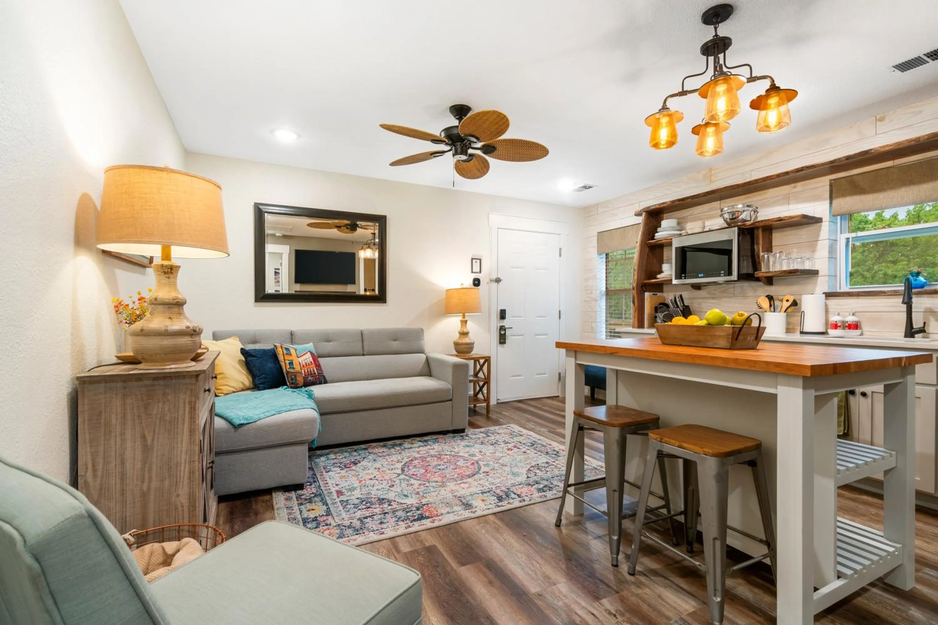 Kitchen or kitchenette in Autumn Creek Branson