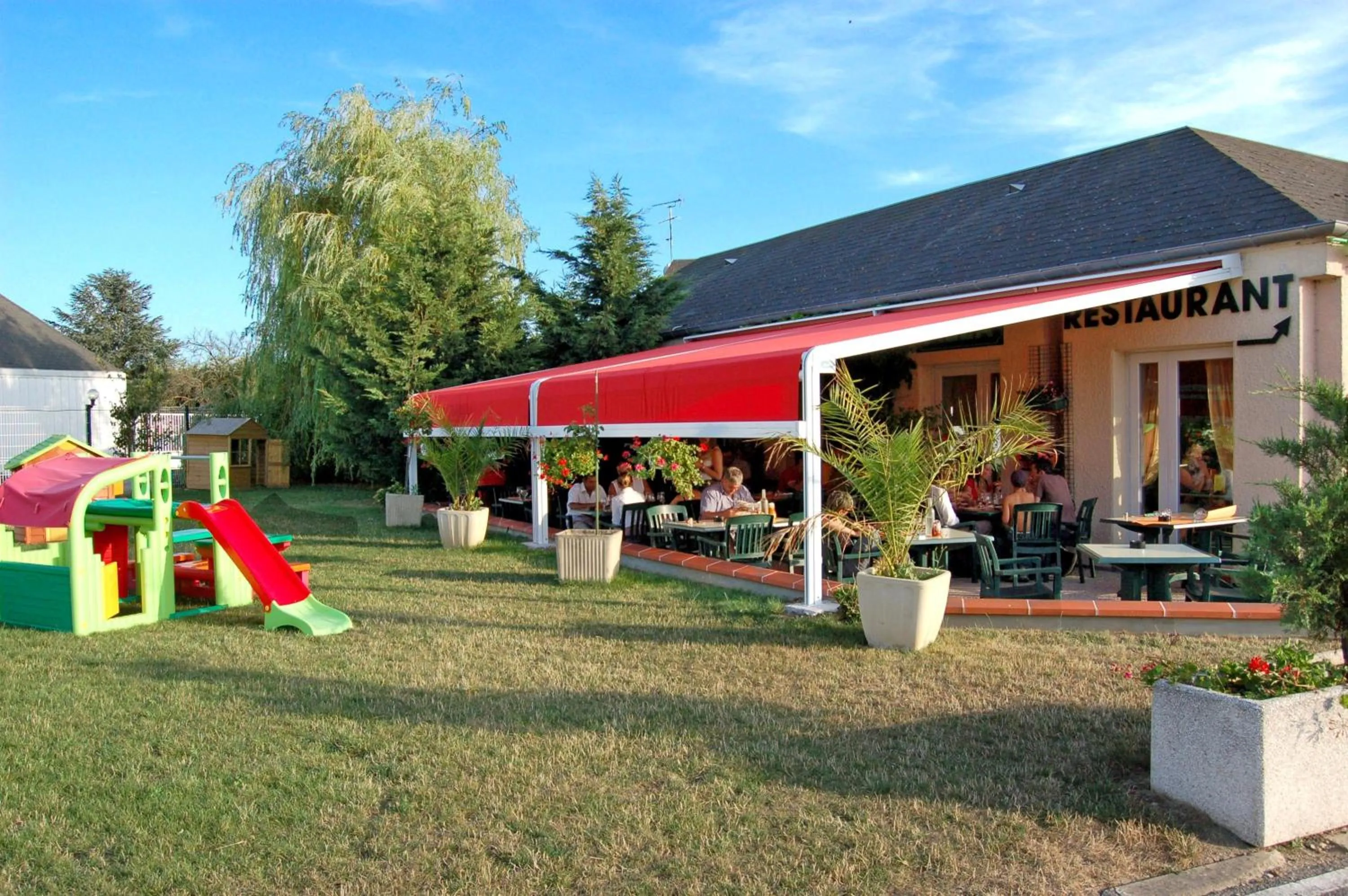 Children play ground in As Hotel Orléans Nord Artenay