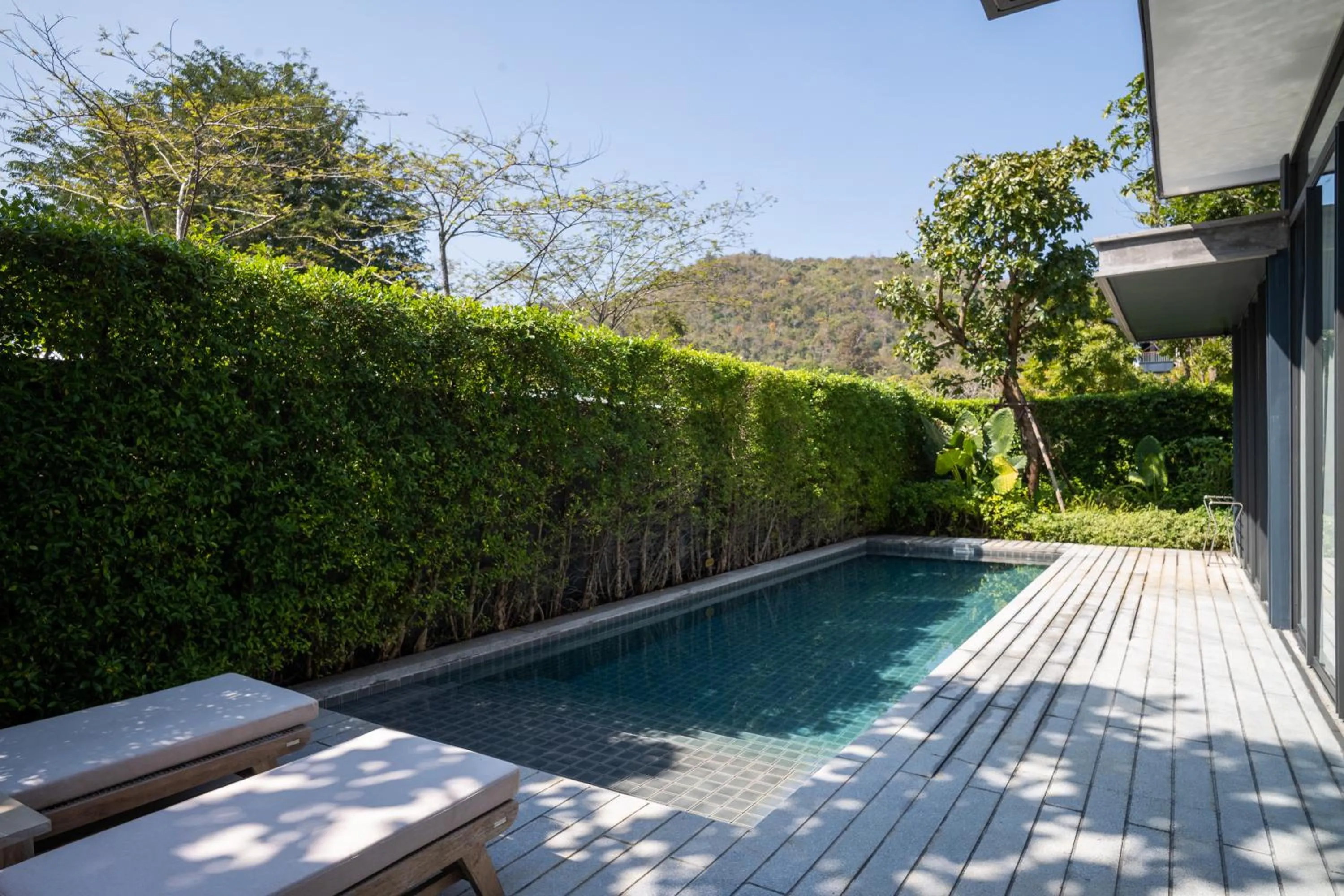 Swimming pool in Hotel Labaris Khao Yai