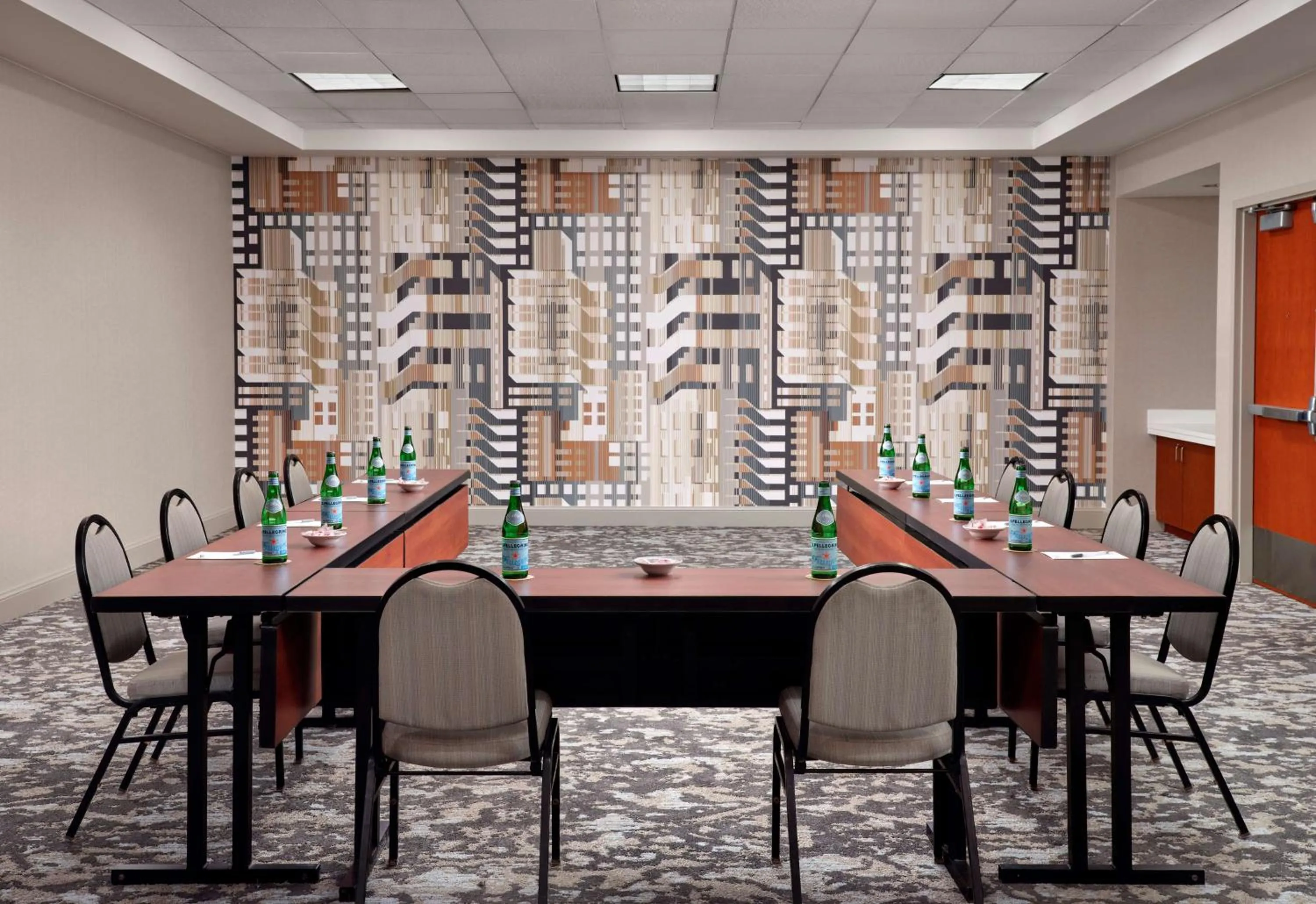 Meeting/conference room in Hilton Garden Inn Detroit Downtown