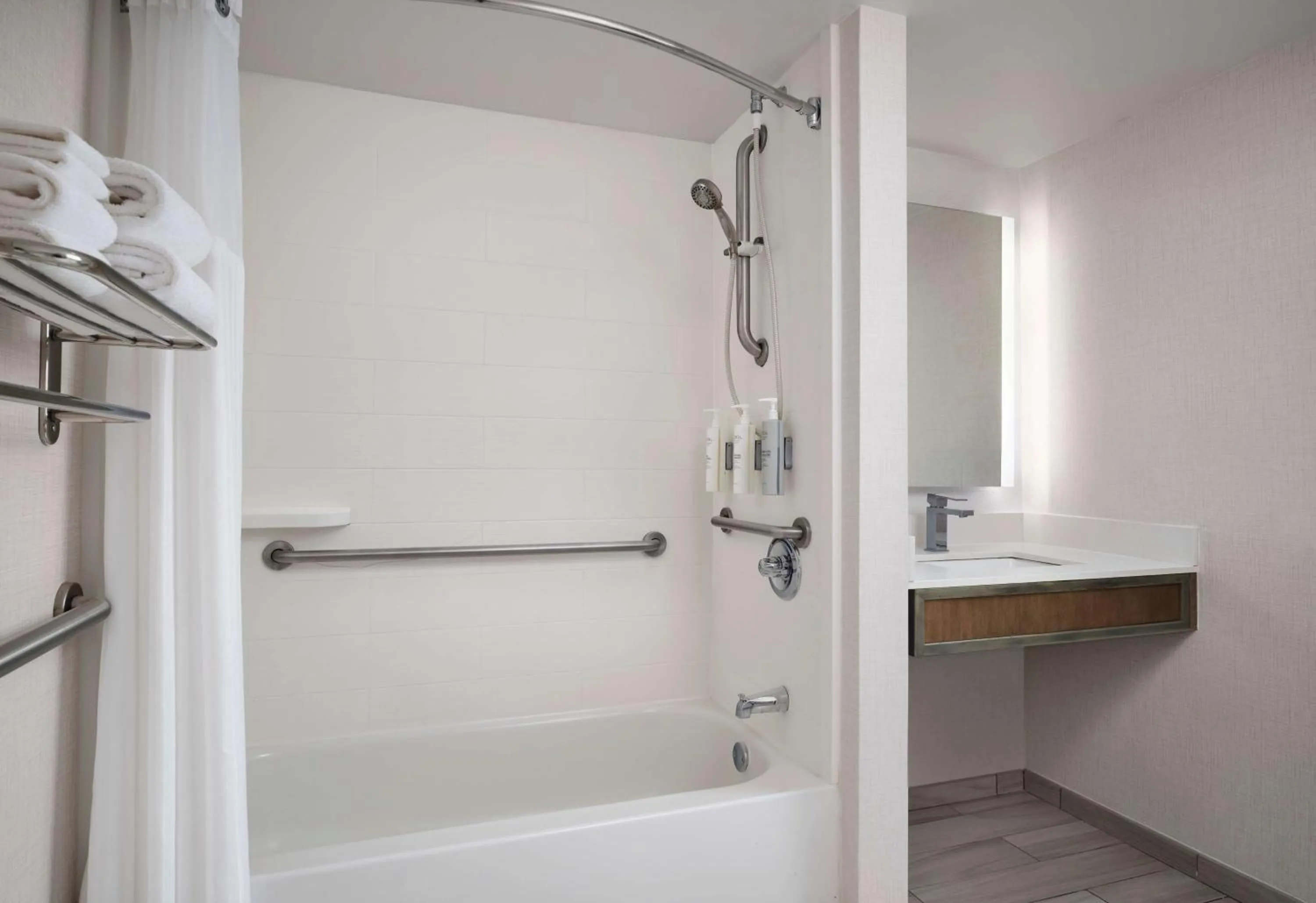 Bathroom in Hilton Garden Inn Detroit Downtown