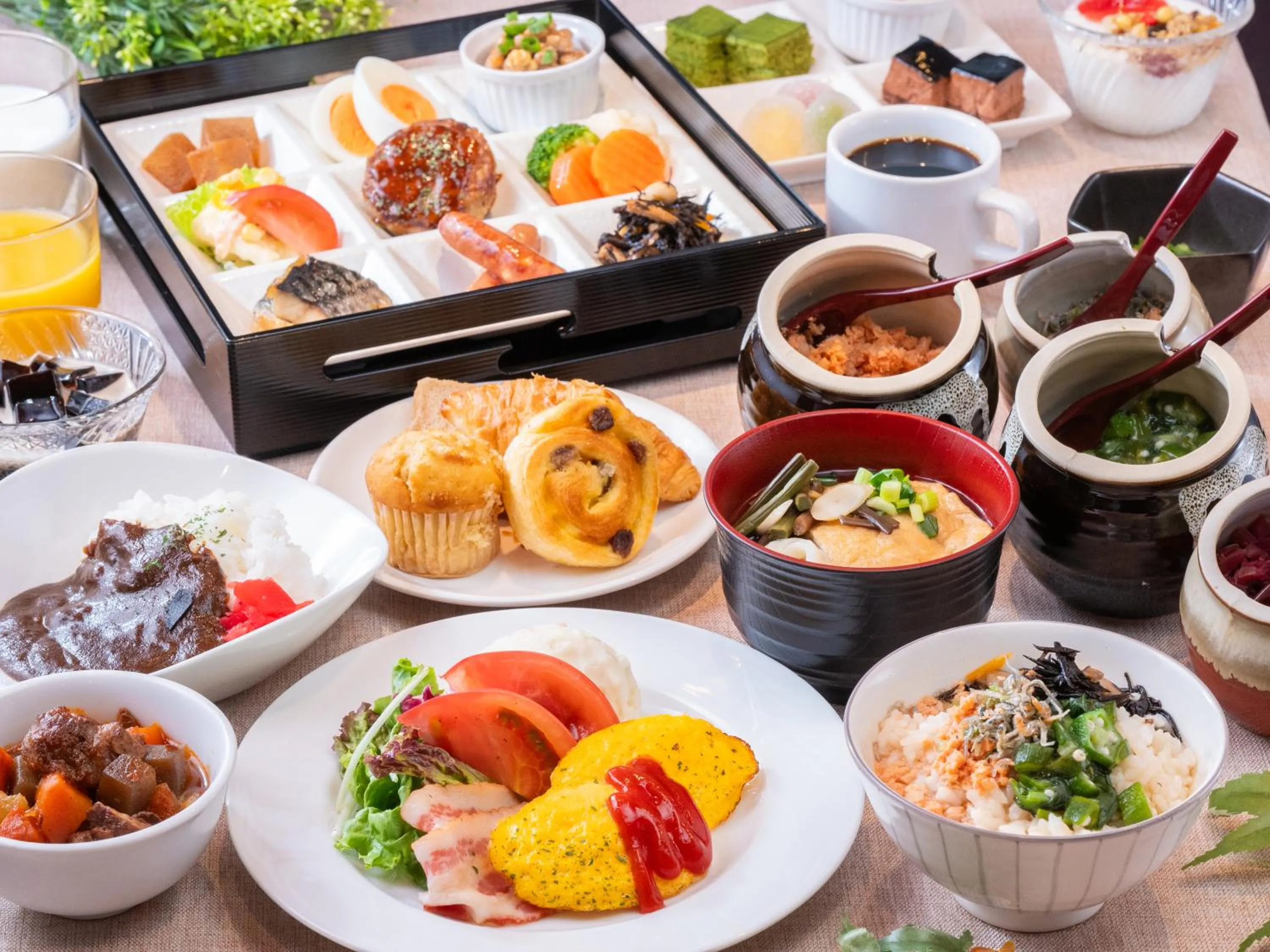 Buffet breakfast in APA Hotel Akihabara Ekimae