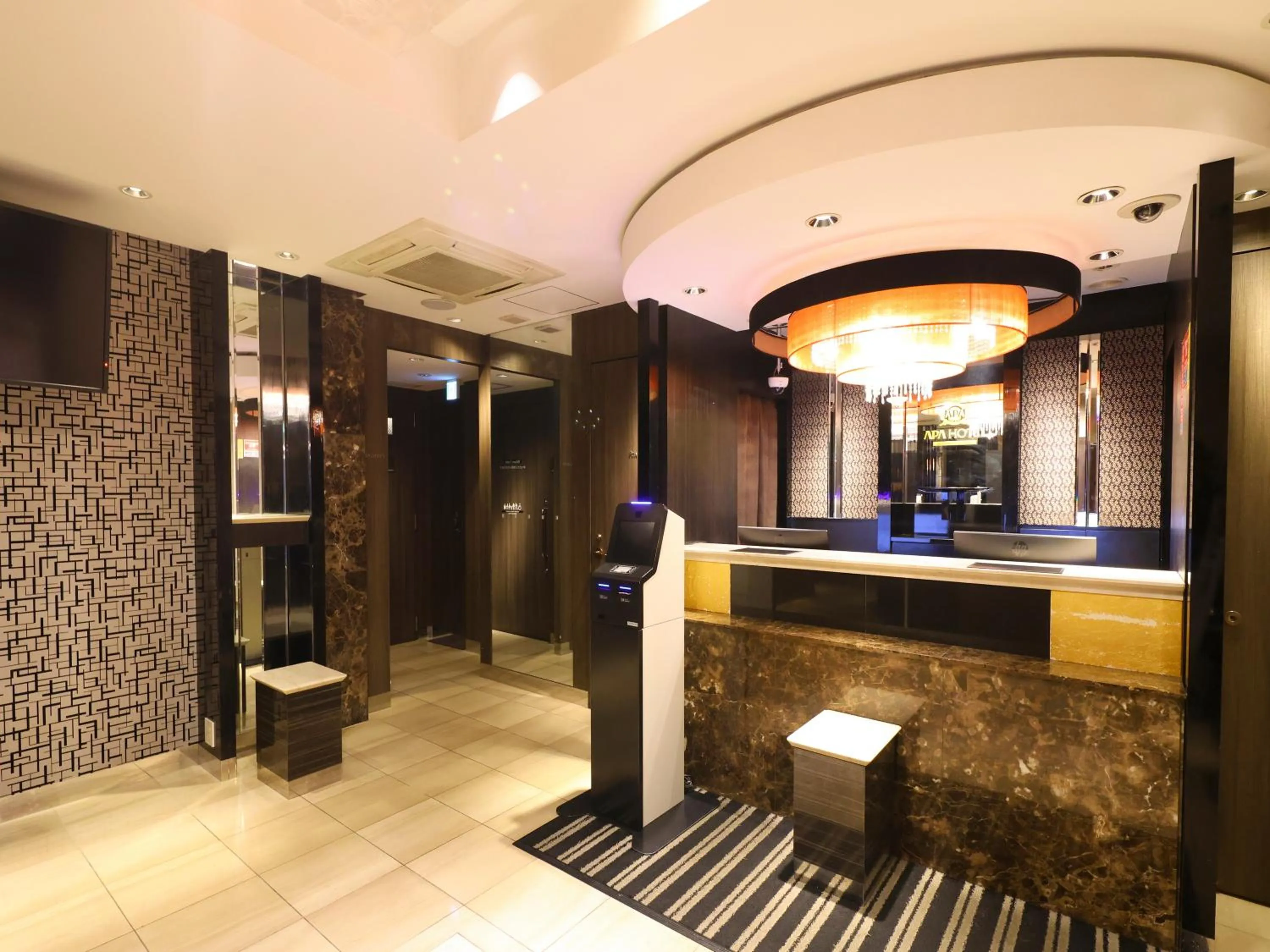 Lobby or reception in APA Hotel Akihabara Ekimae