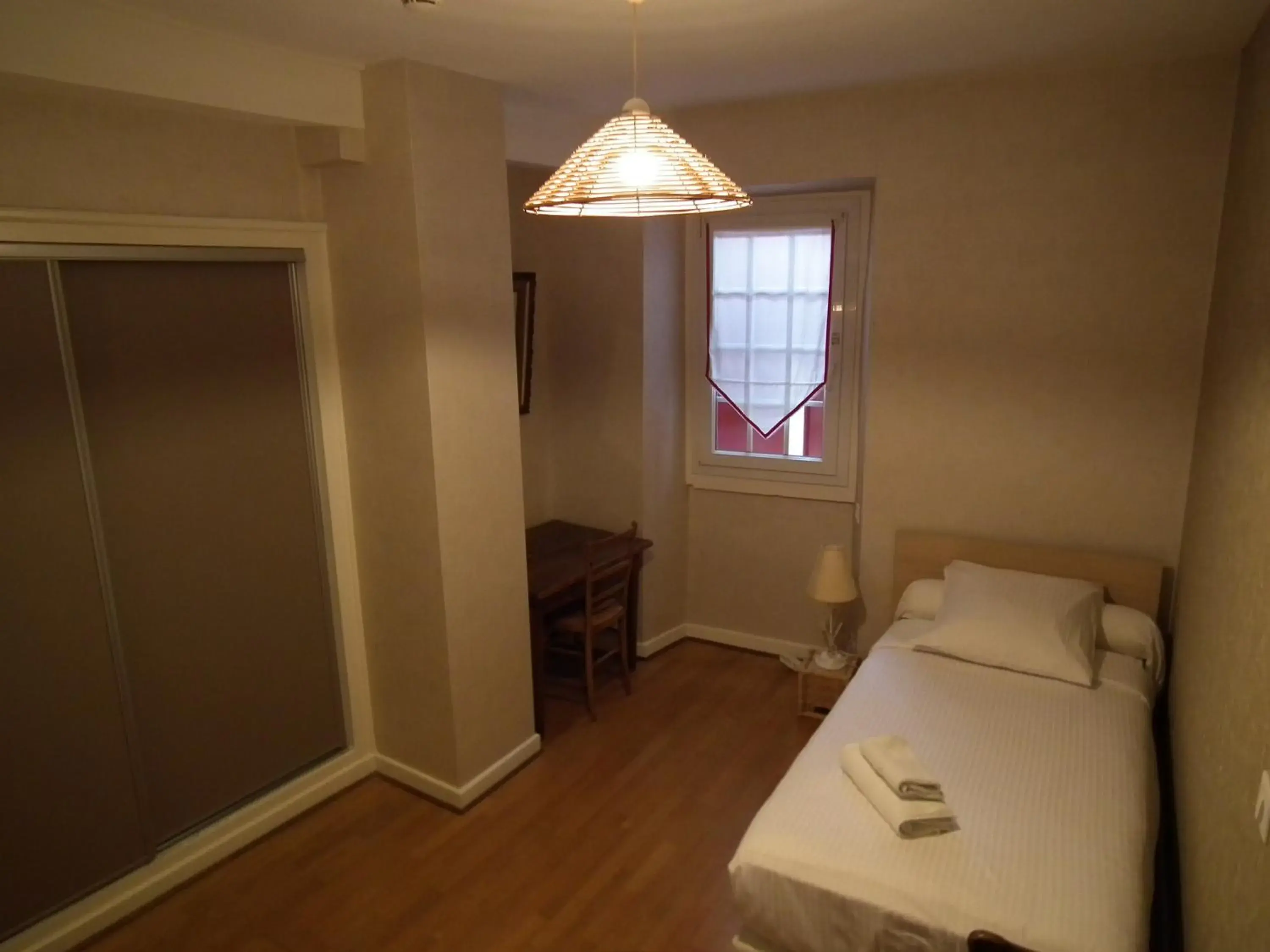 Double or Twin Room in hôtel Piellenia Double or Twin Room in hôtel Piellenia