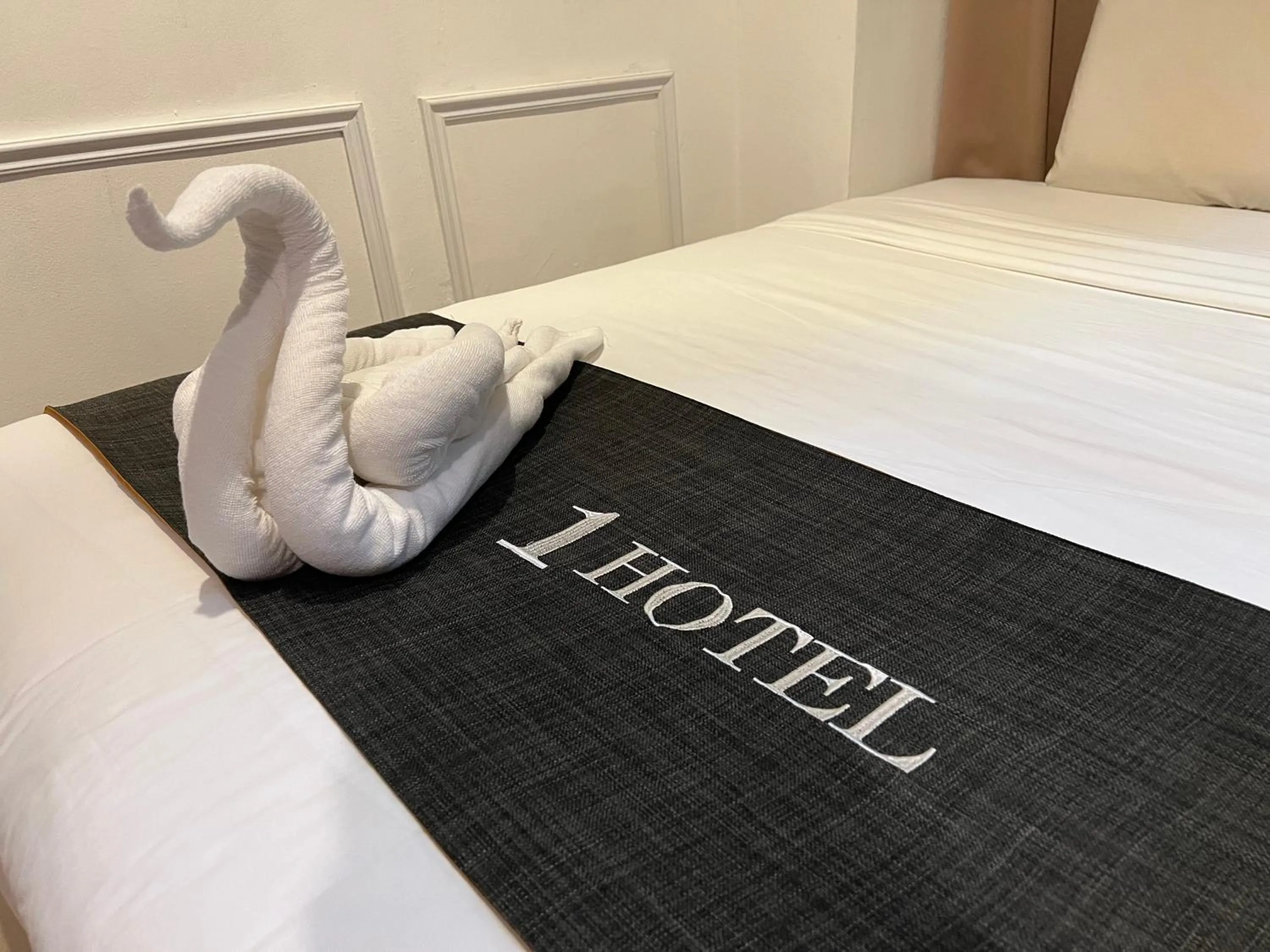 Bed in 1 Hotel Kuchai Lama