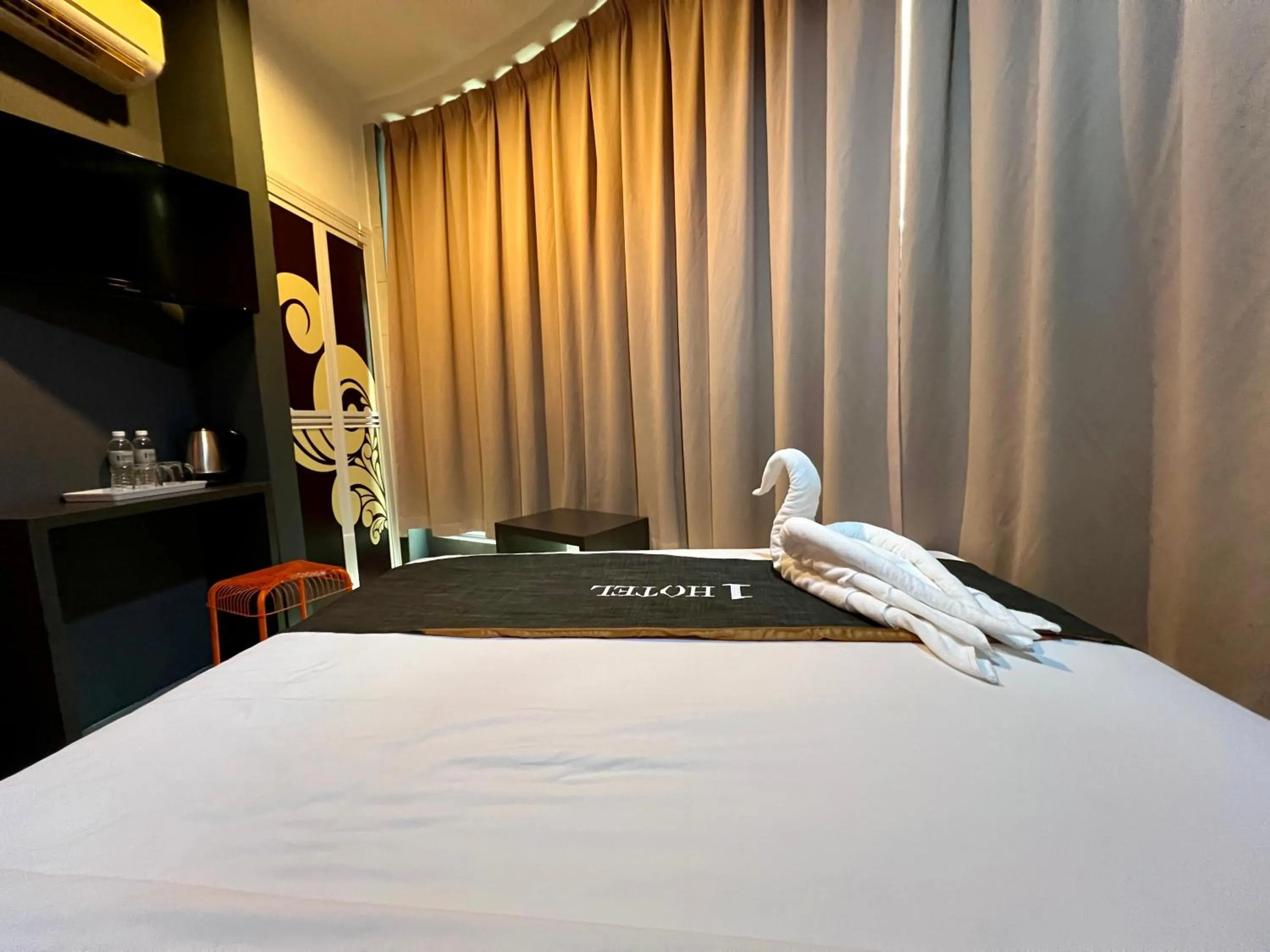 Bed in 1 Hotel Kuchai Lama