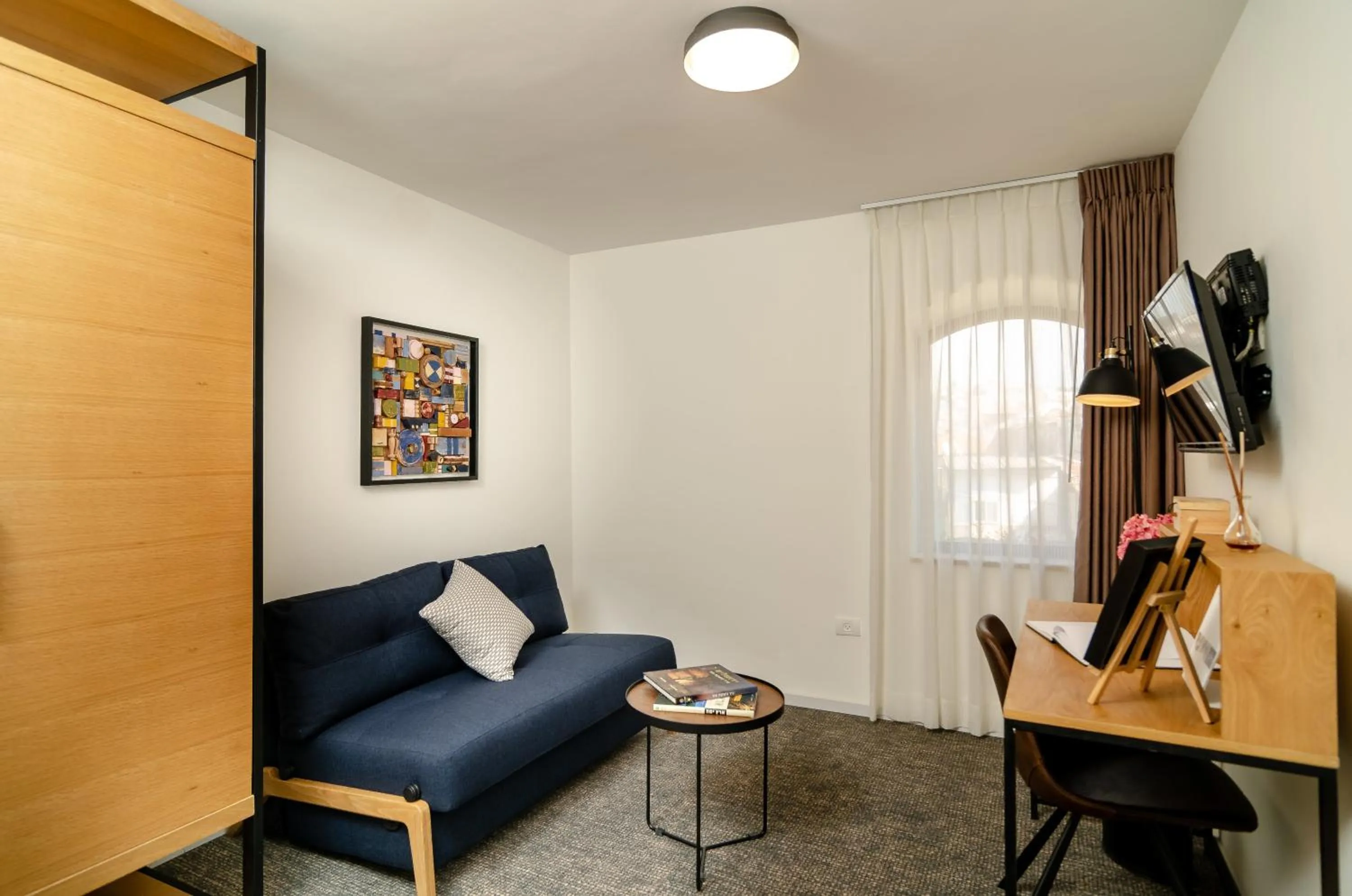 Seating area in Biazi Hotel