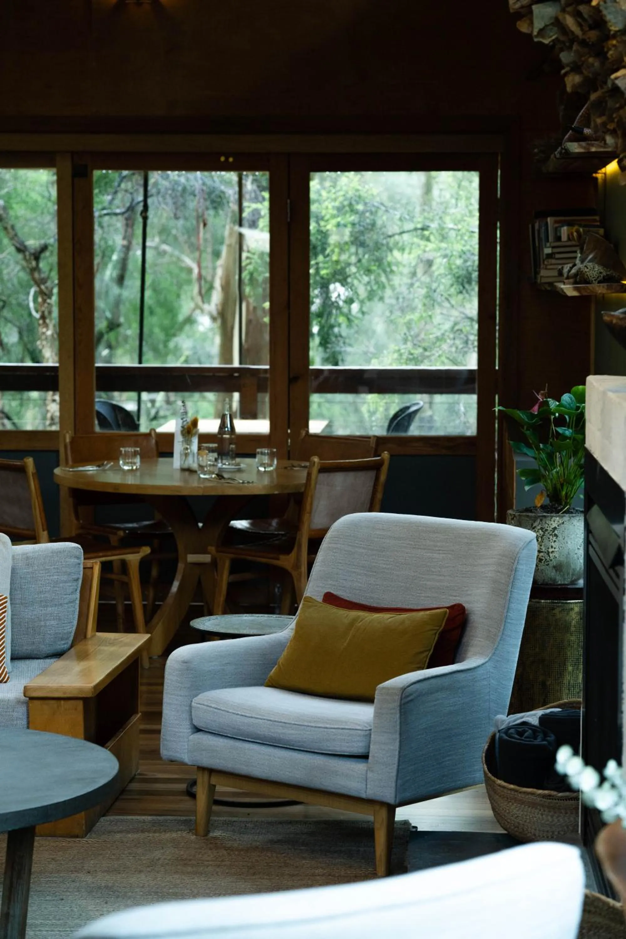 Communal lounge/ TV room in Paperbark Camp