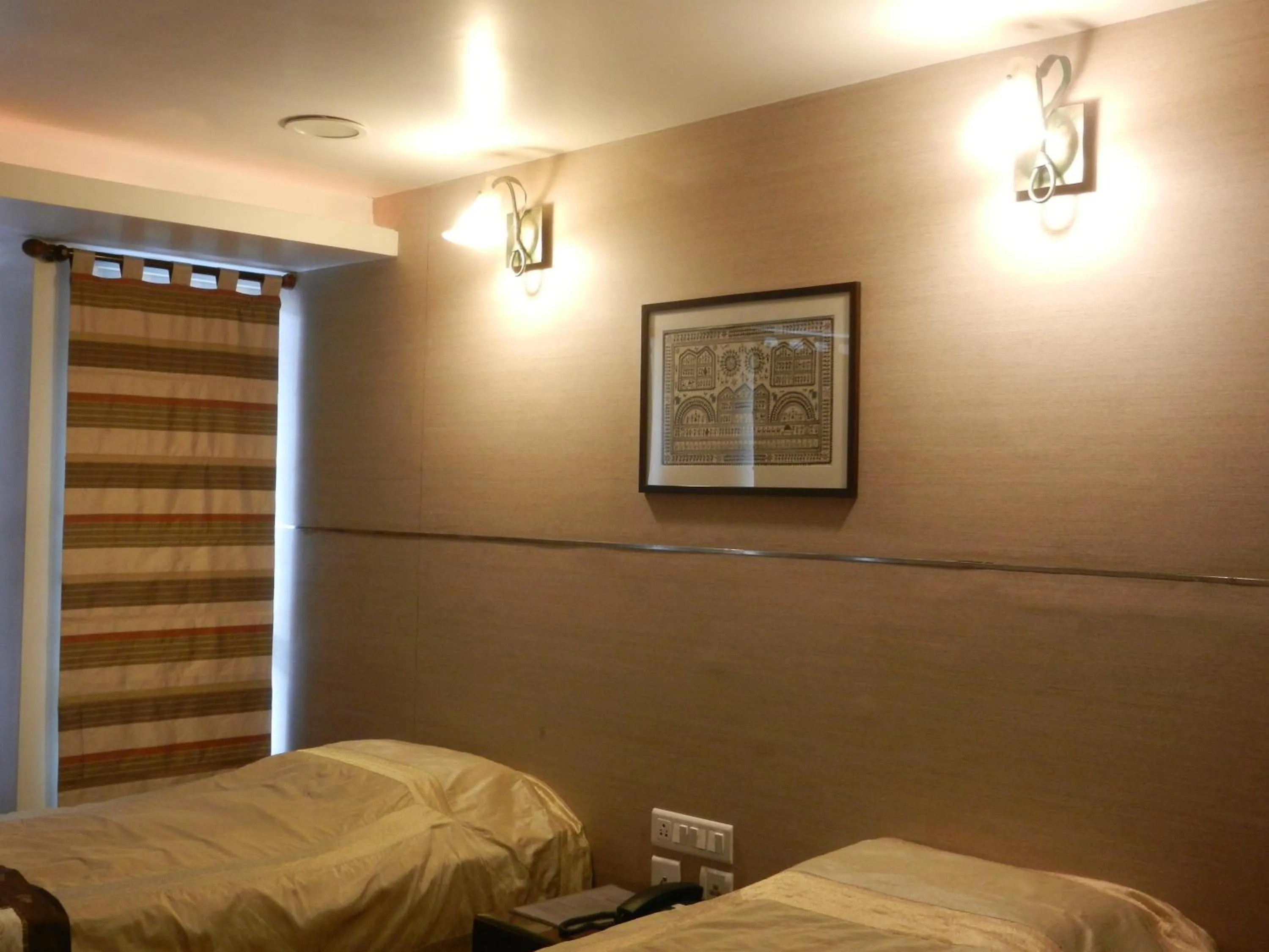 Bed in Brunton Heights Executive Suites