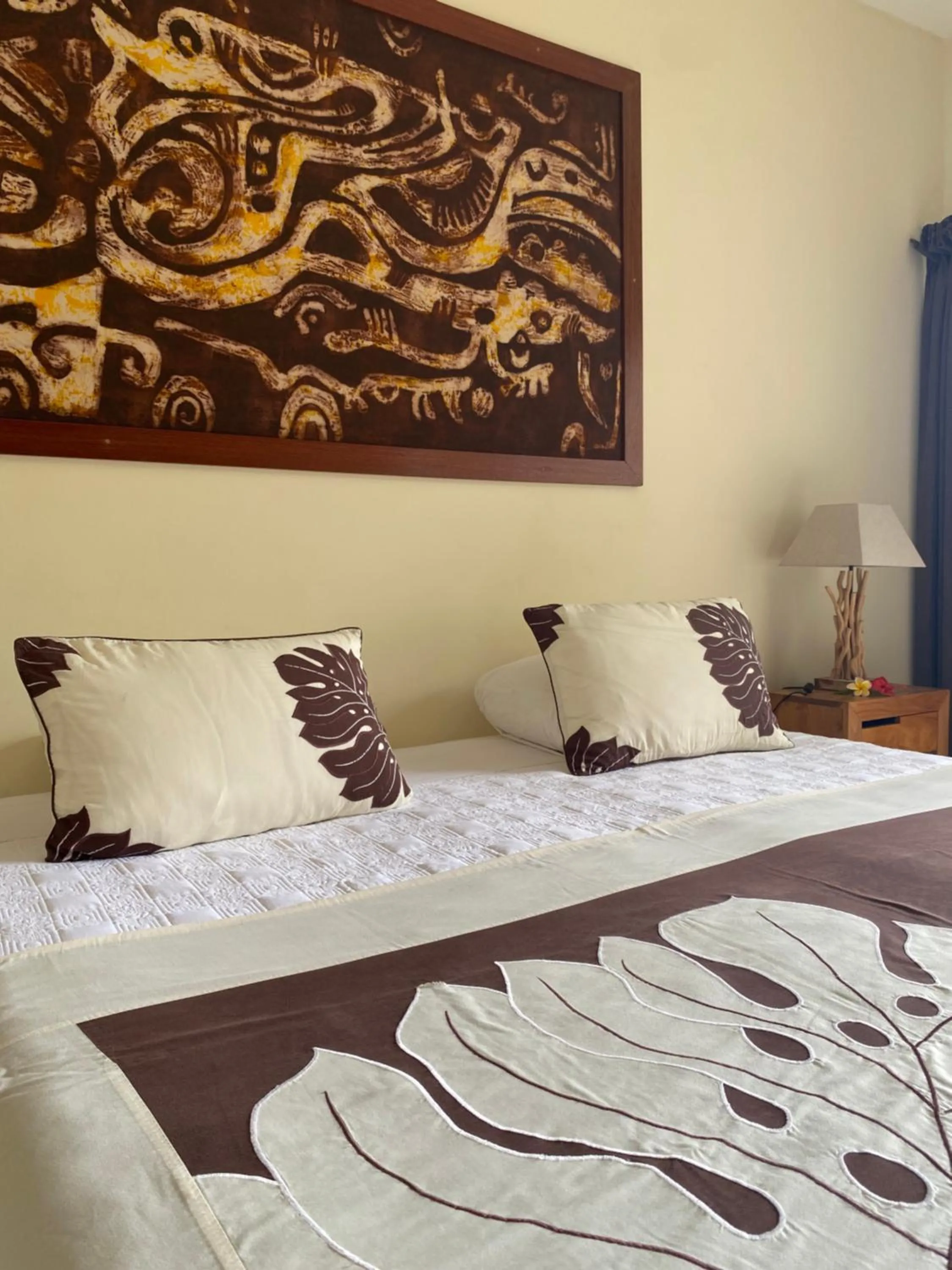 Bed in Royal Tahitien