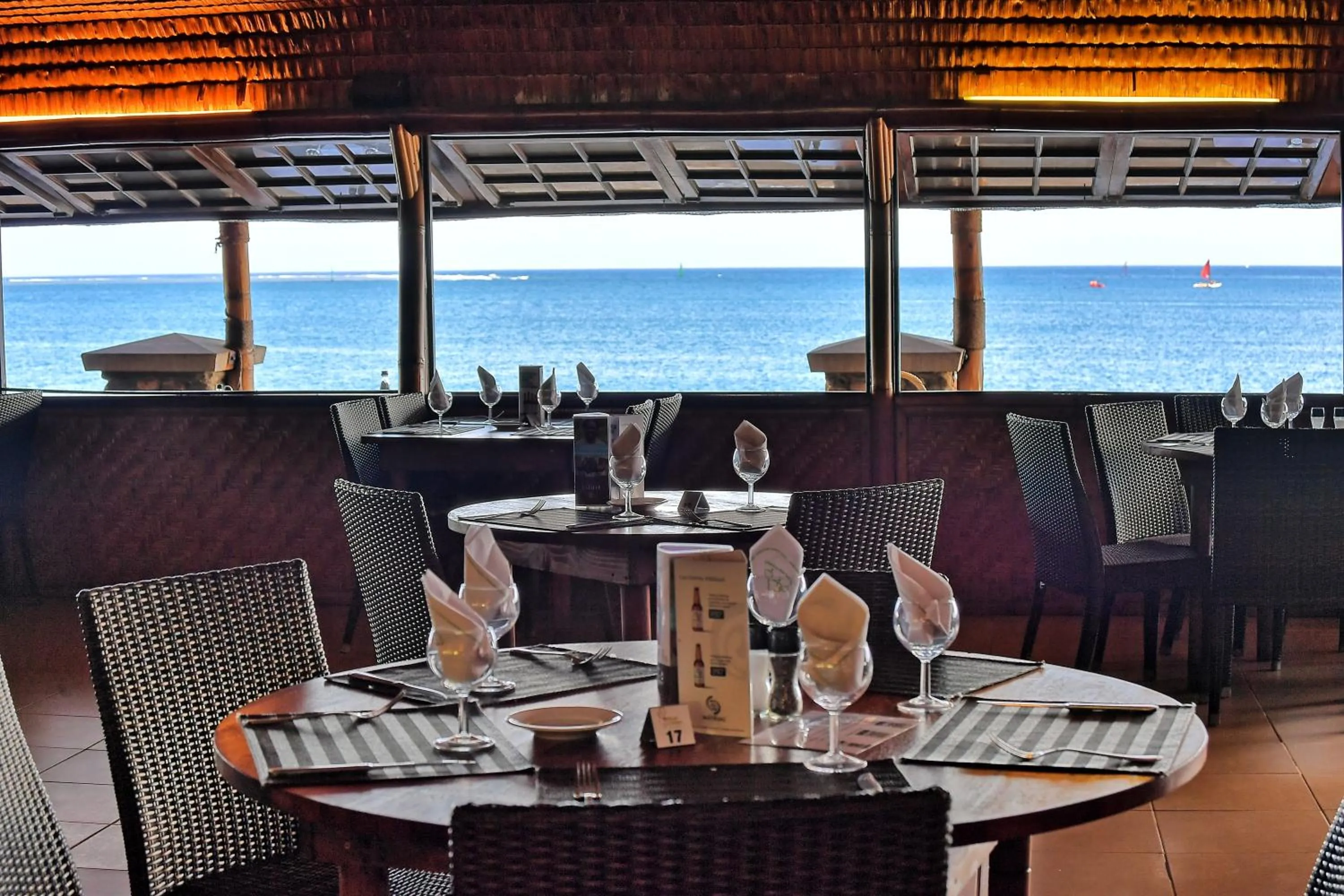 Restaurant/places to eat in Royal Tahitien