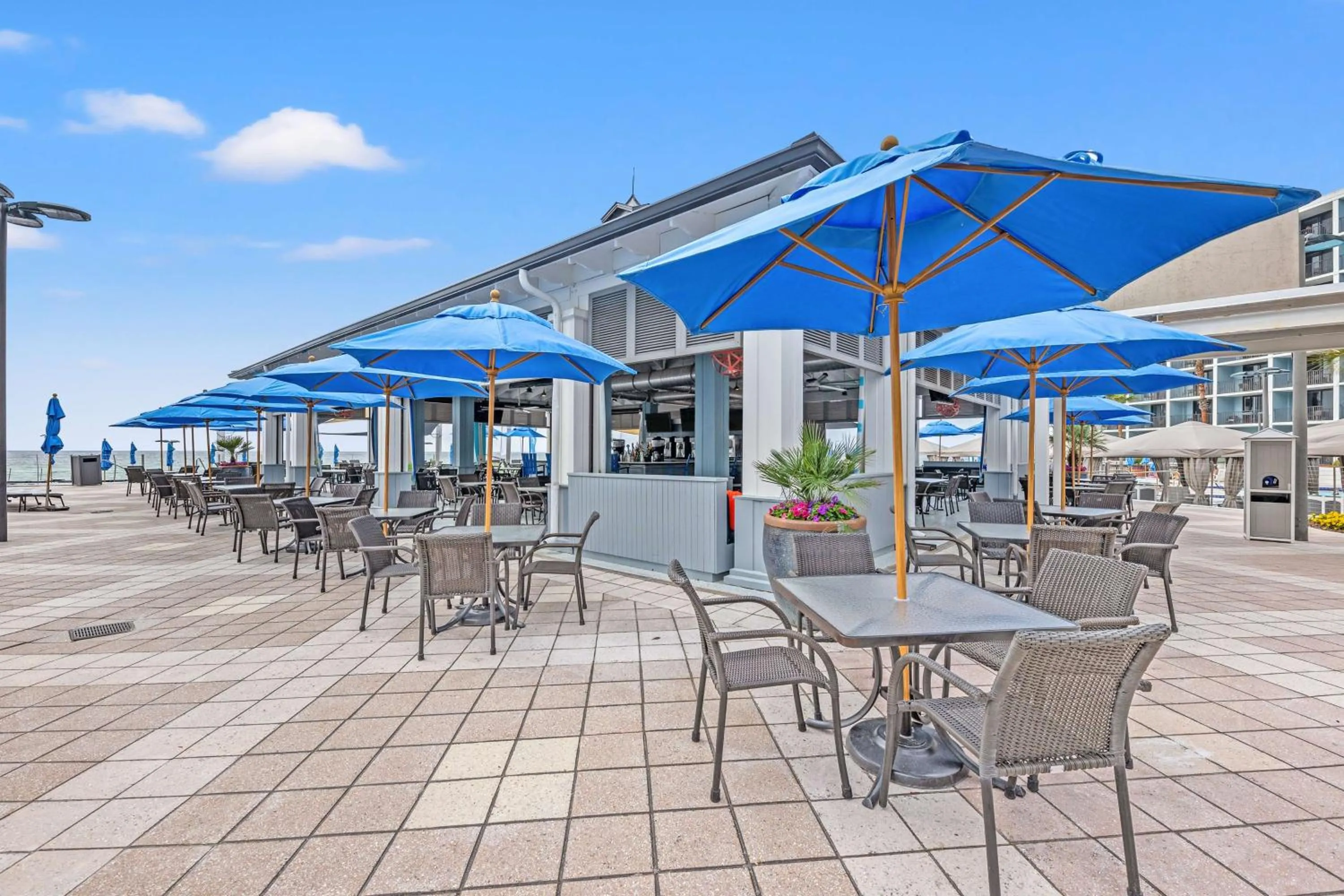 Restaurant/places to eat in Hilton Sandestin Beach Golf Resort & Spa