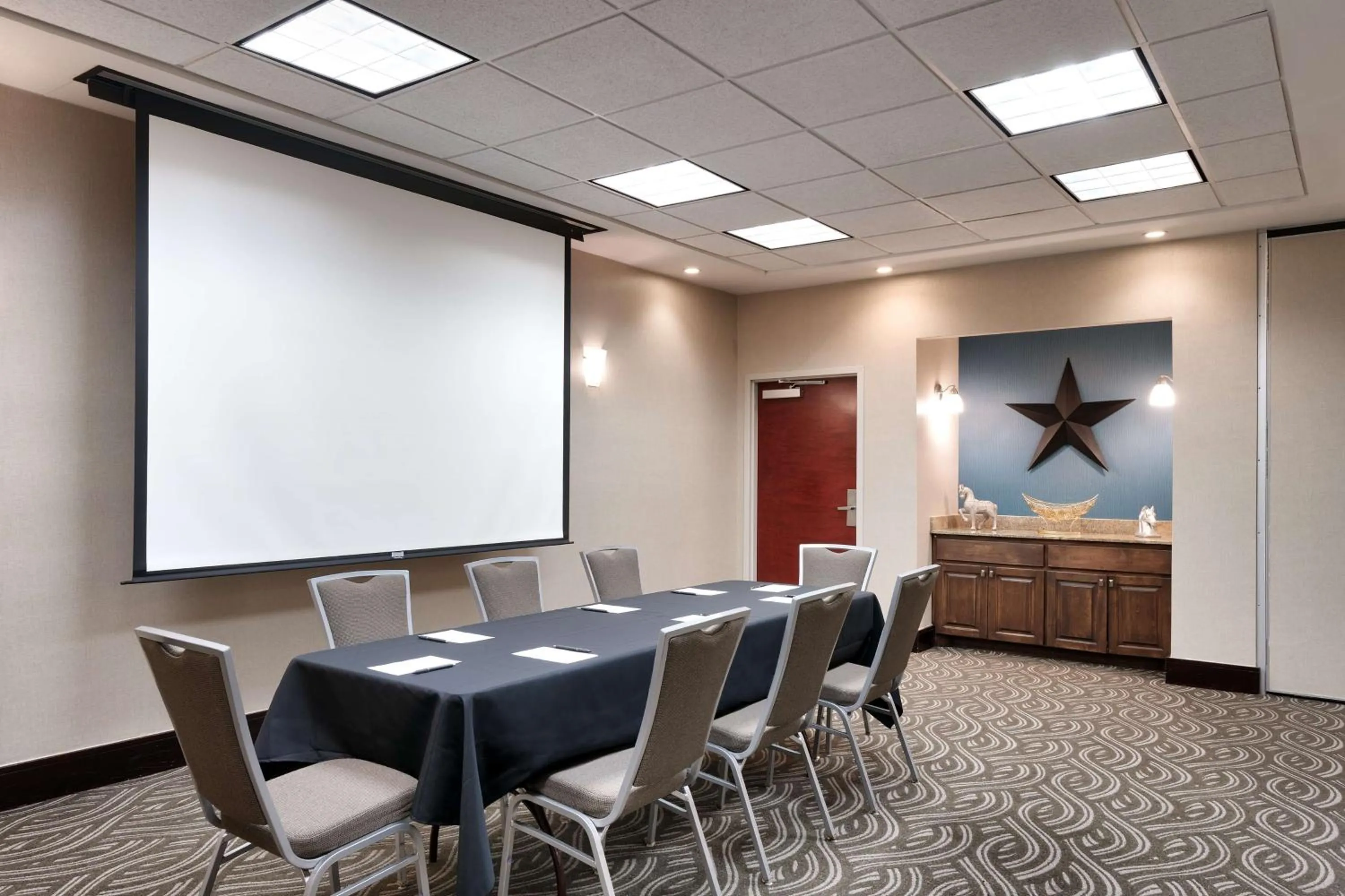 Meeting/conference room in Hampton Inn & Suites Ft Worth-Burleson