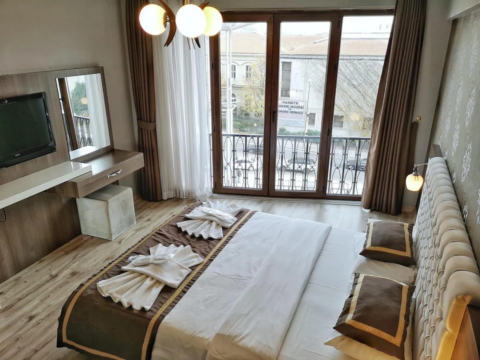 Bedroom, Bed in Golf Royal Residence