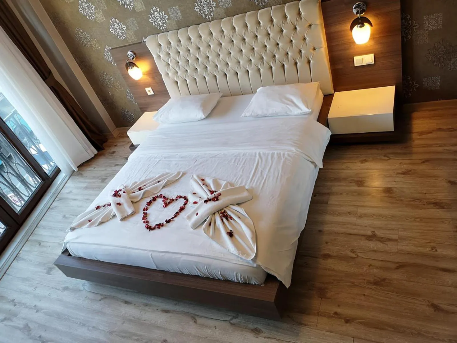 Bedroom, Bed in Golf Royal Residence