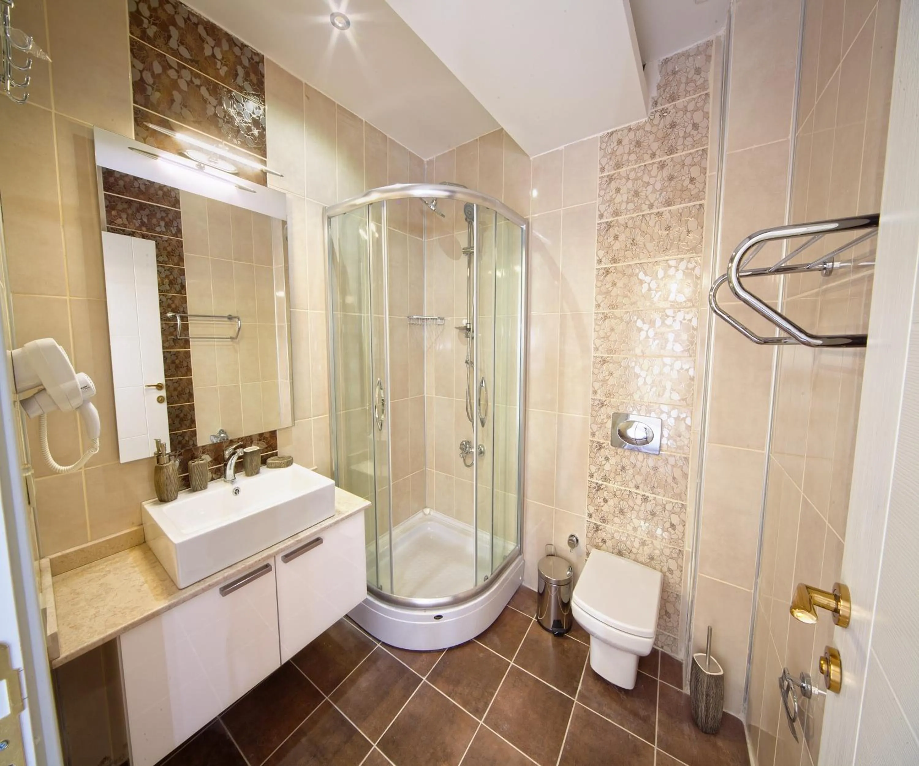 Bathroom in Golf Royal Residence