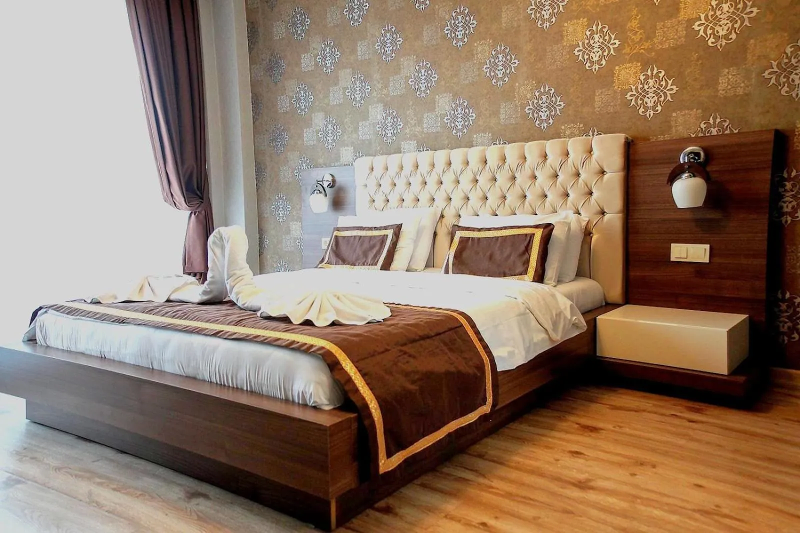 Bedroom, Bed in Golf Royal Residence