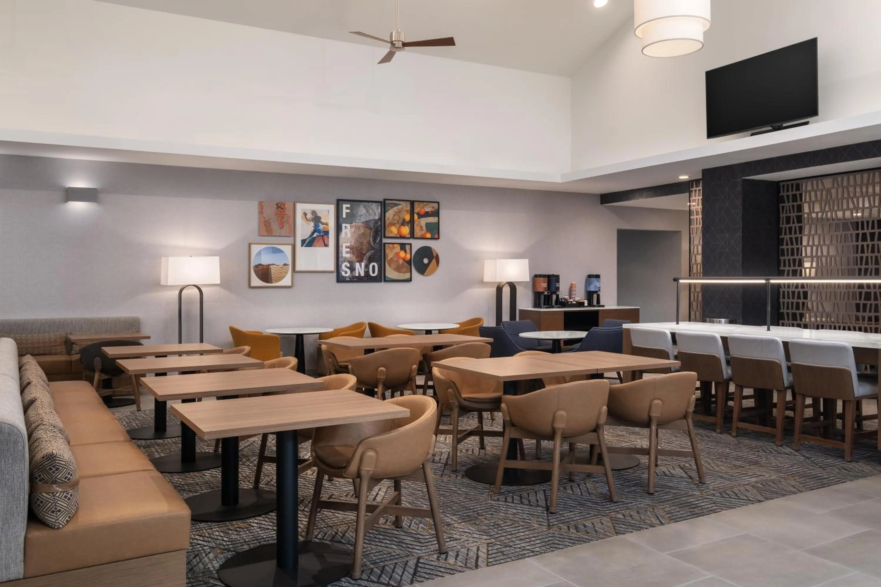 Seating area in Homewood Suites by Hilton Fresno