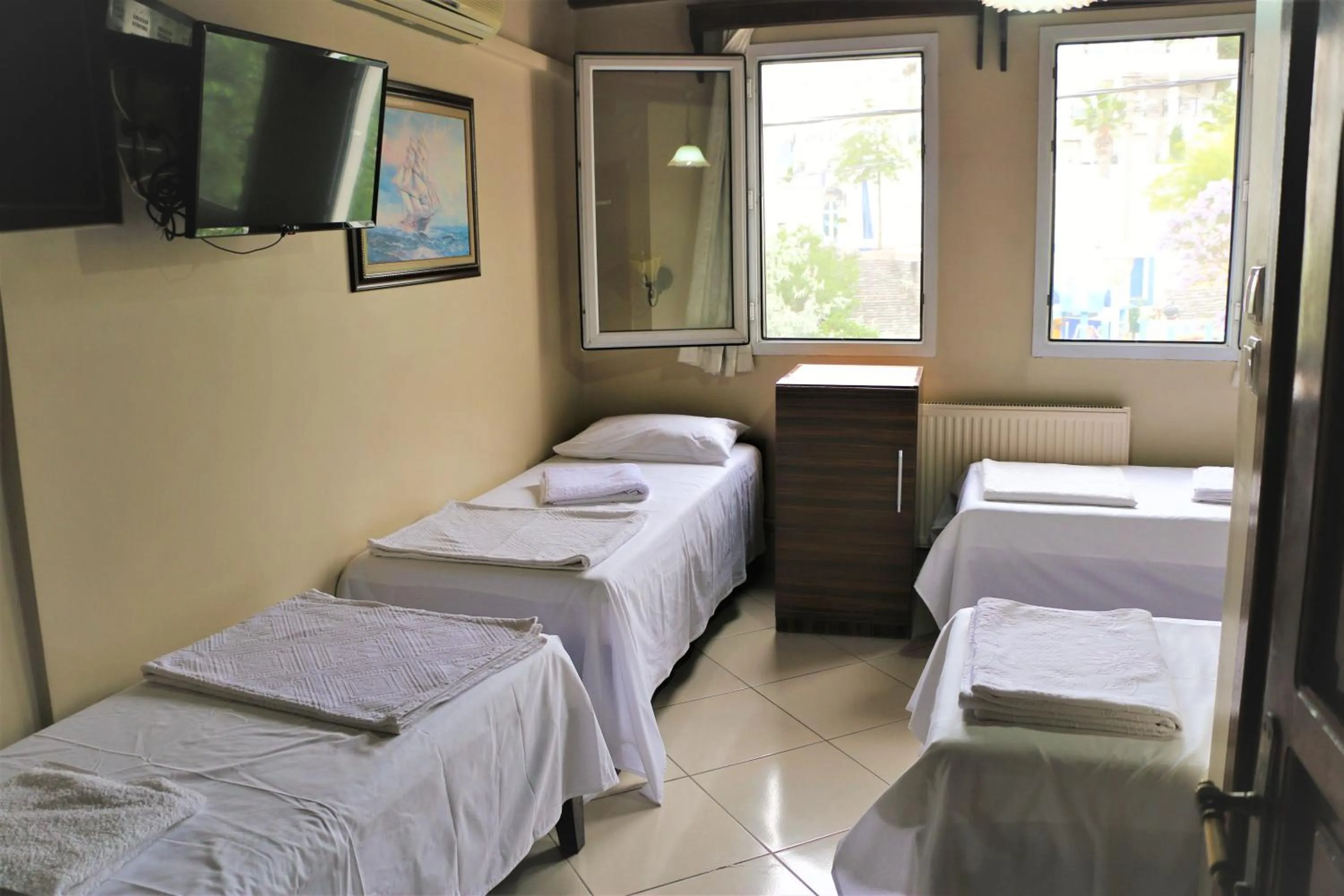 Massage, Bed in Durak Hotel