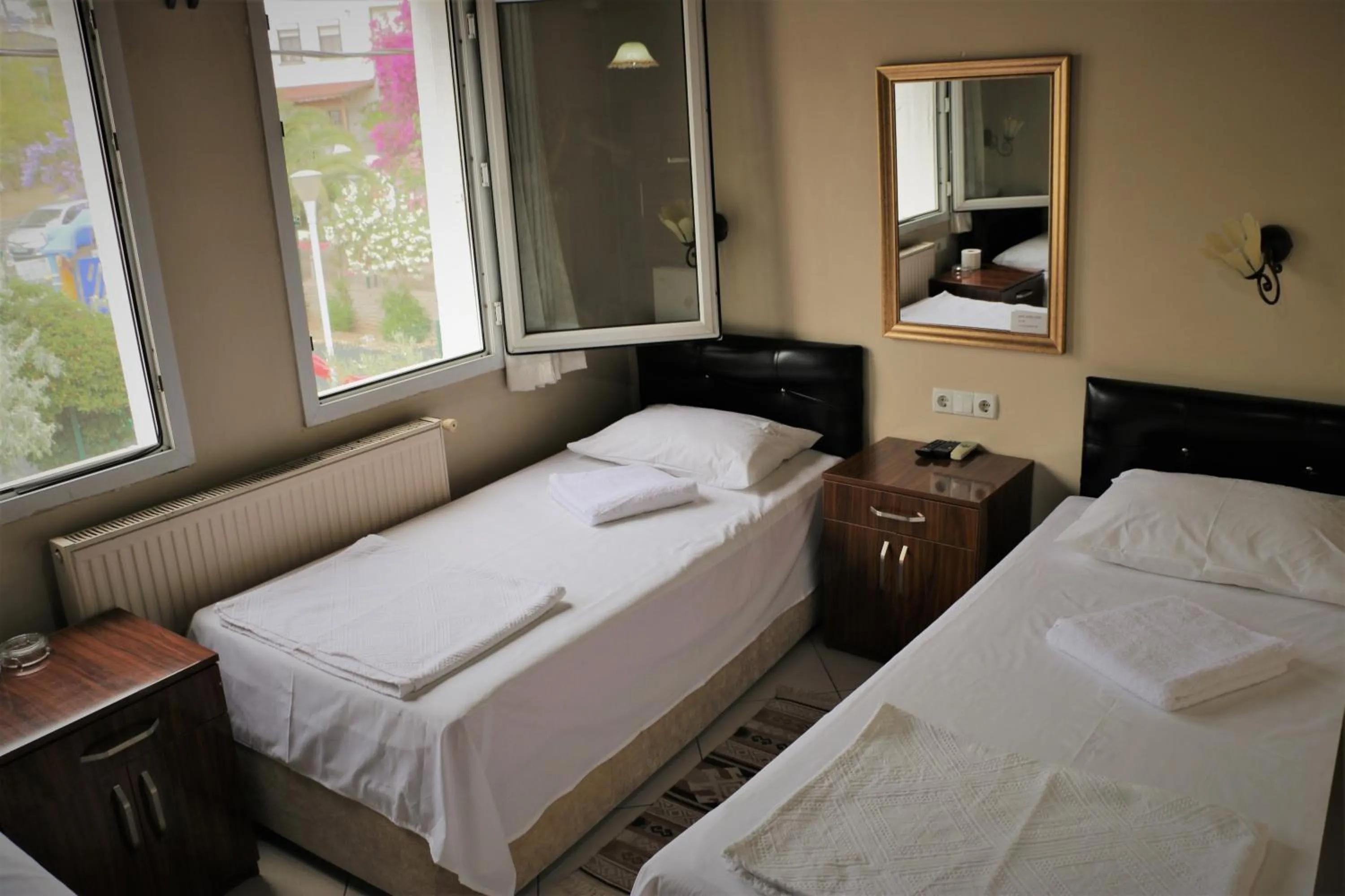 Massage, Bed in Durak Hotel