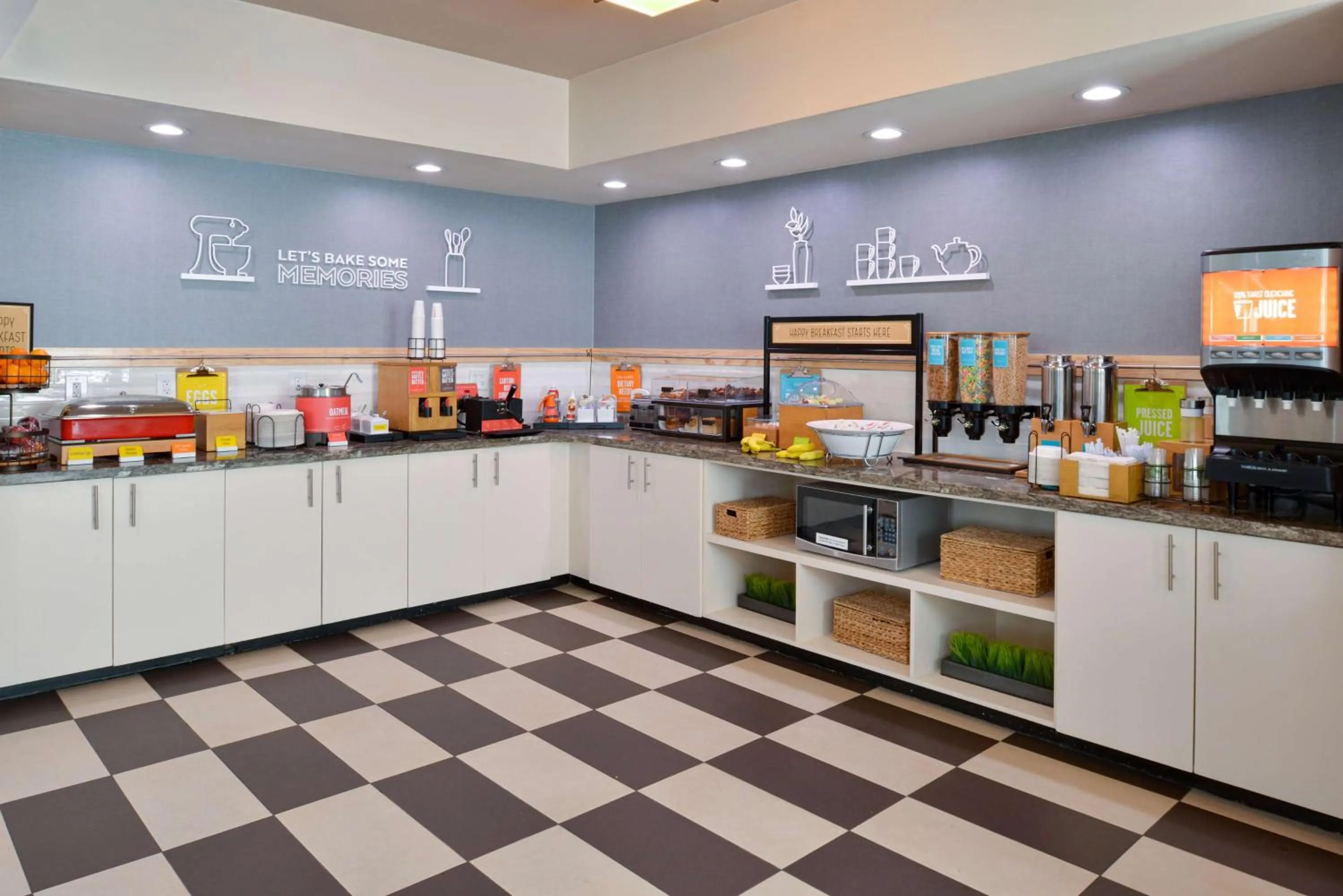 Breakfast in Hampton Inn Vero Beach Outlets