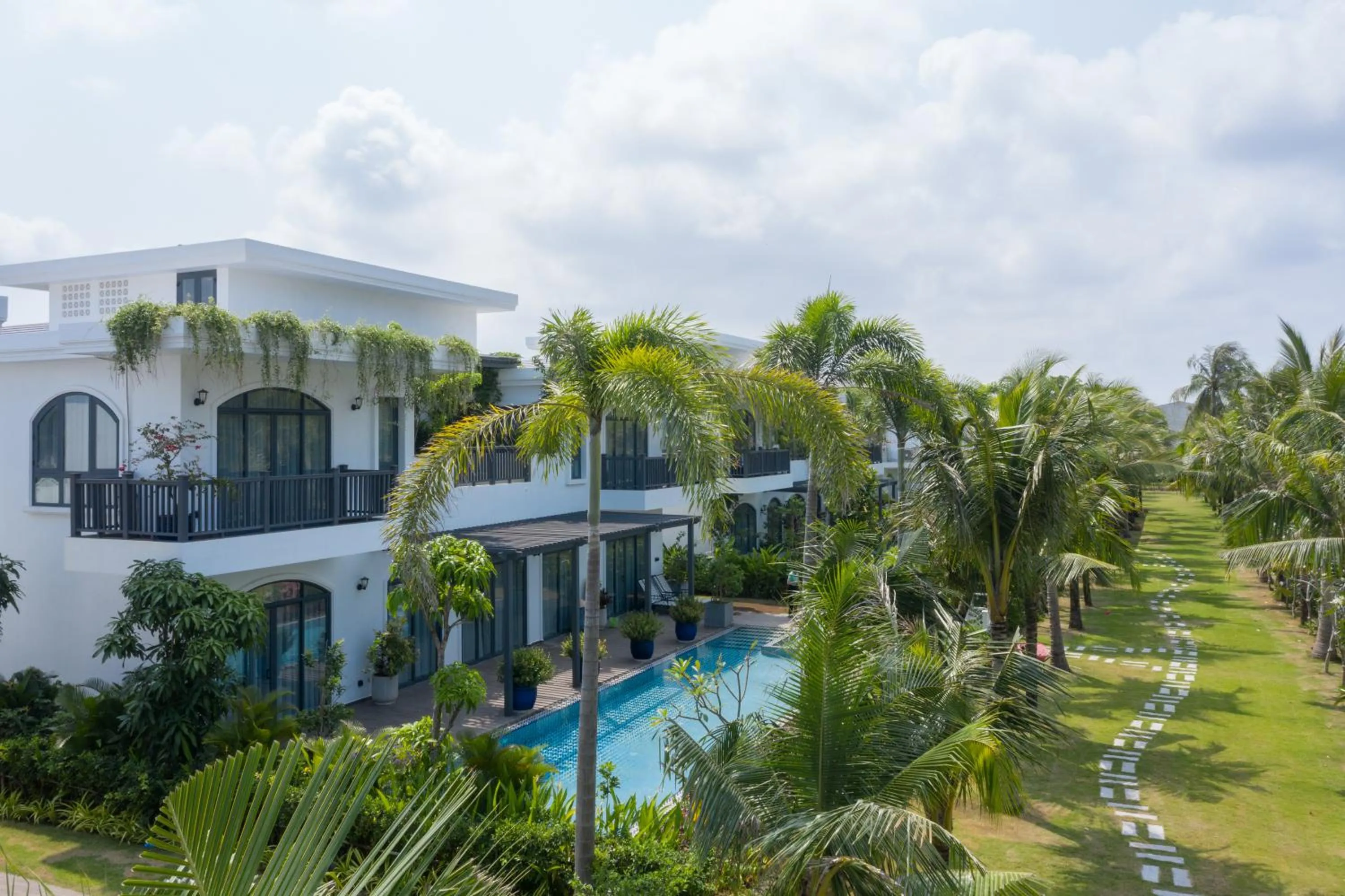 Swimming pool in Sunset Sanato Resort & Villas