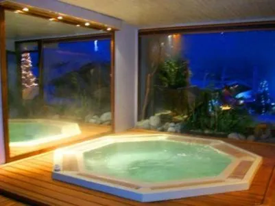 Night in Hotel Le Very