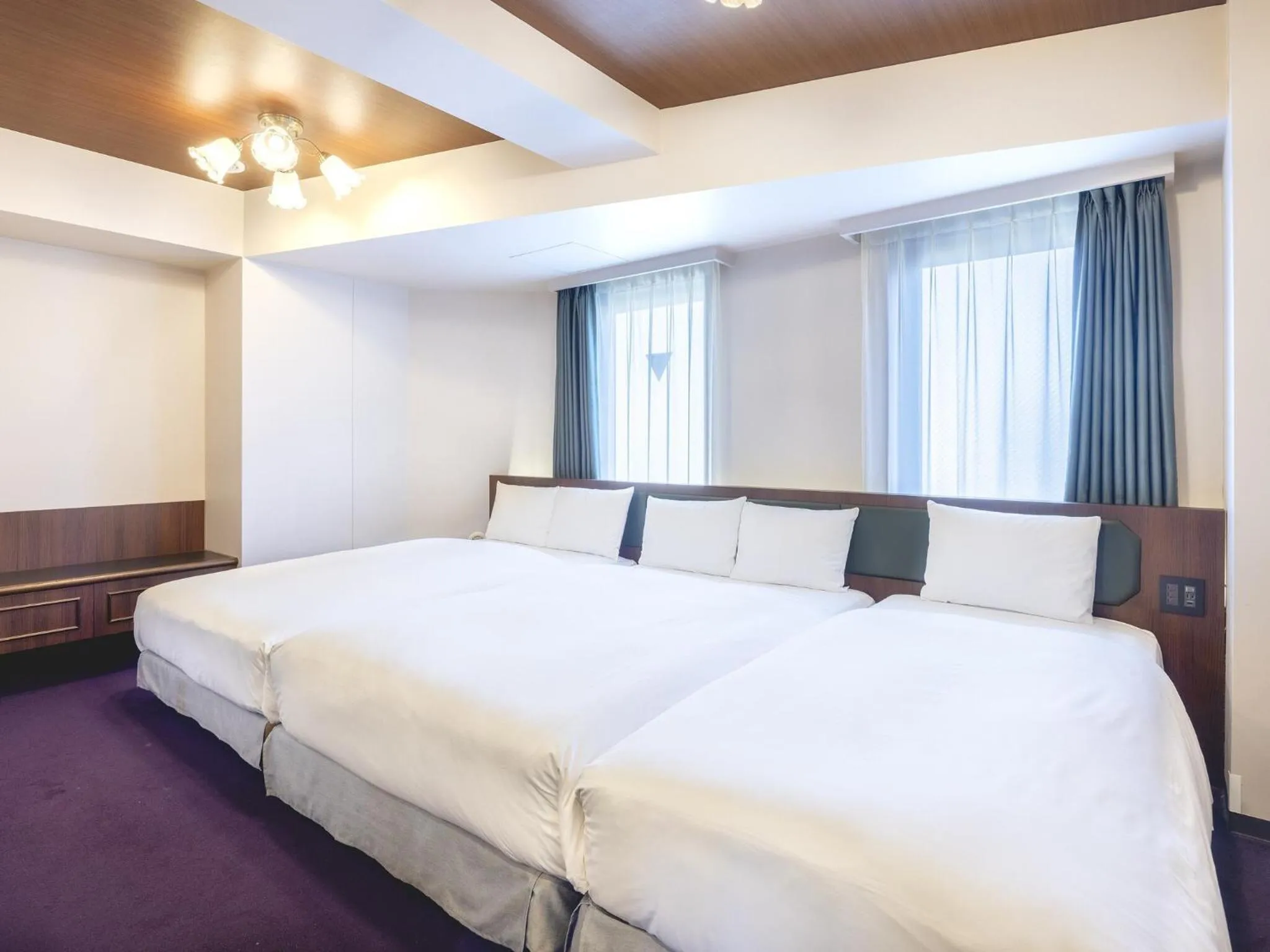 Photo of the whole room, Bed in Hotel Wing International Select Ikebukuro