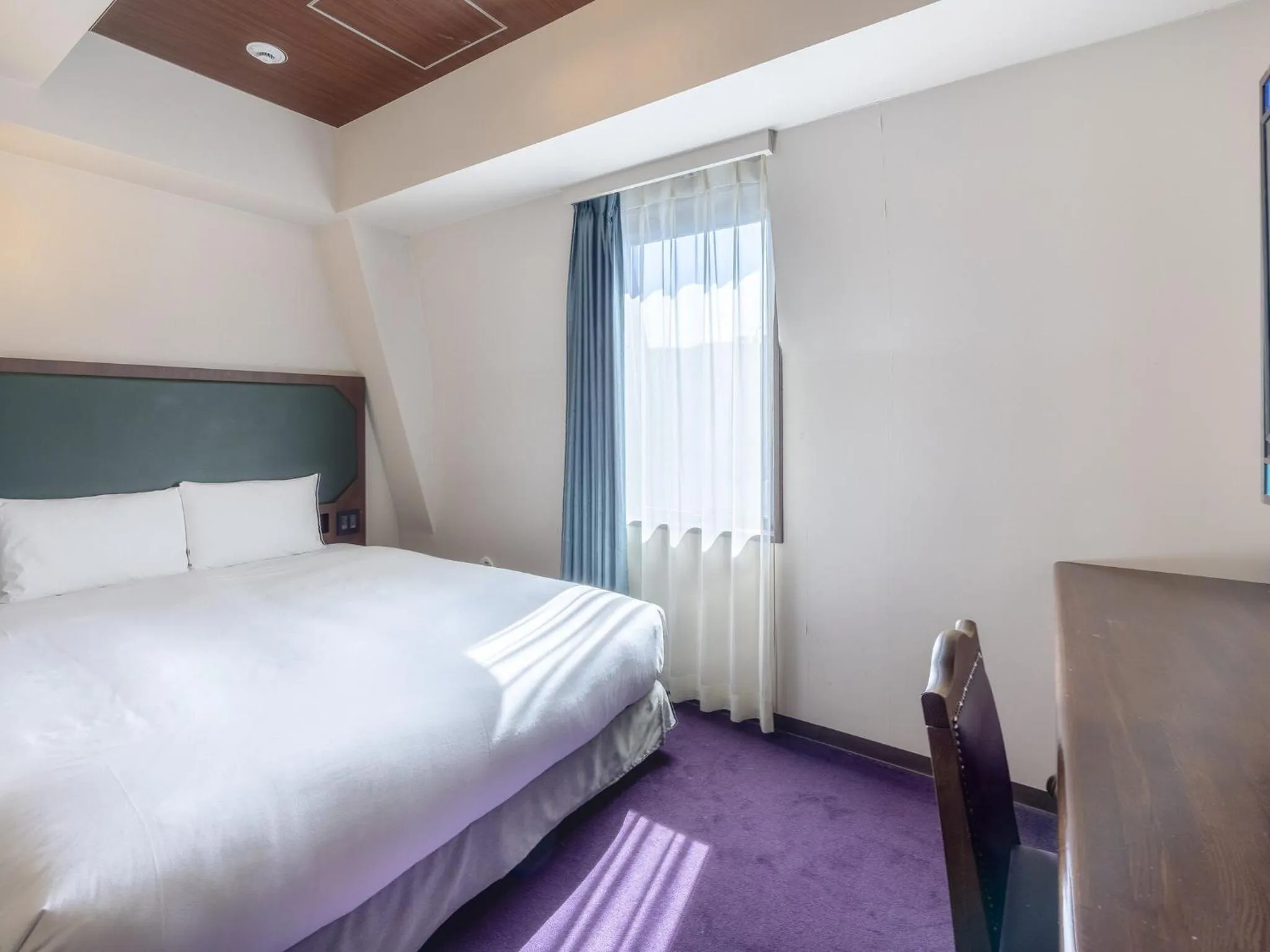 Photo of the whole room, Bed in Hotel Wing International Select Ikebukuro