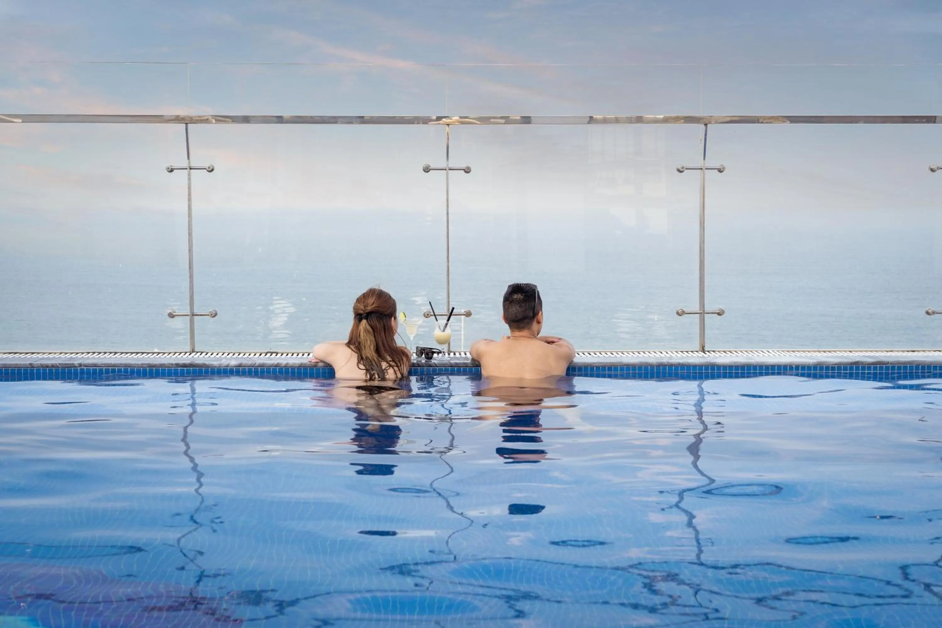 Spring in Sunny Ocean Hotel & Spa