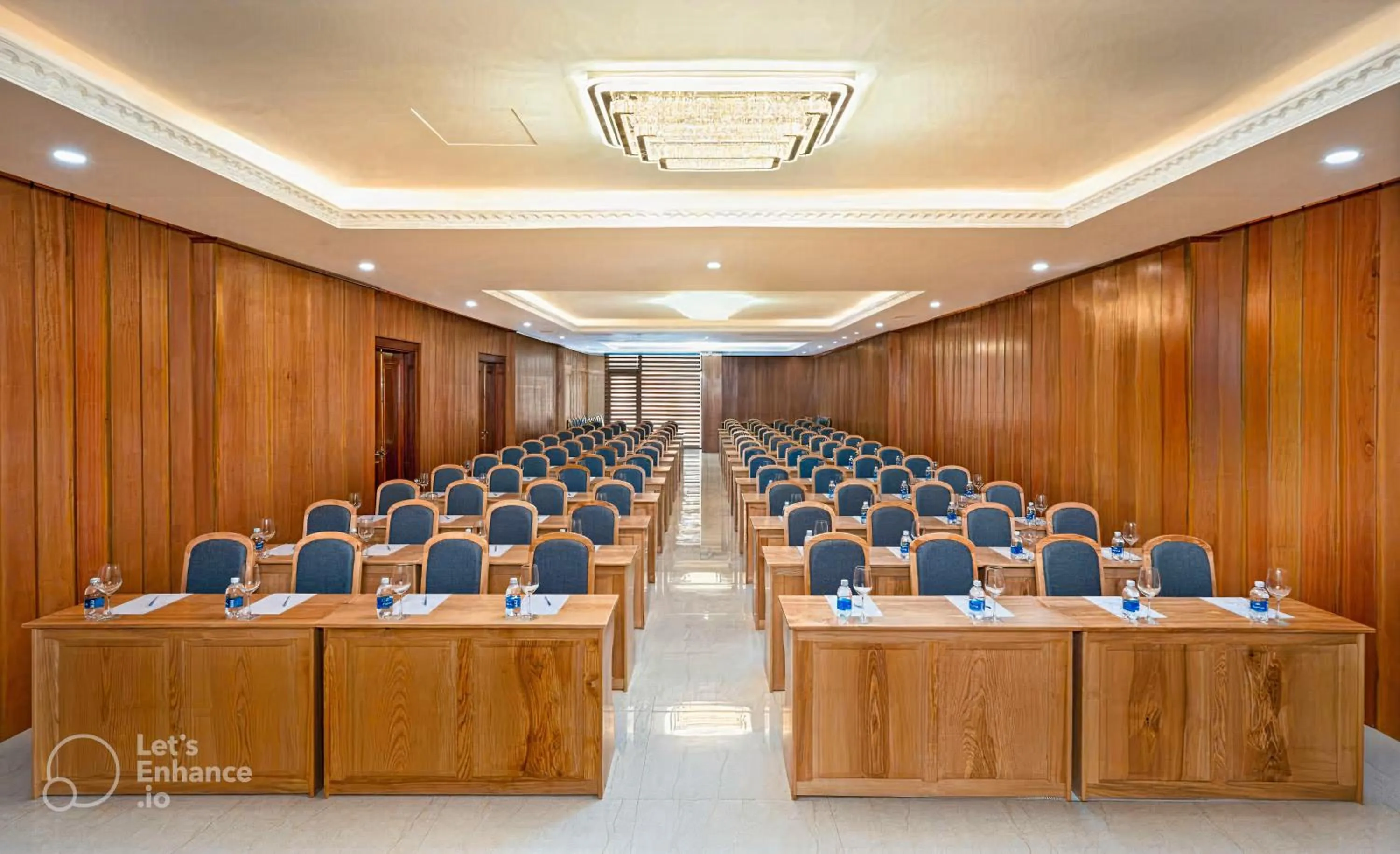 Meeting/conference room in Sunny Ocean Hotel & Spa