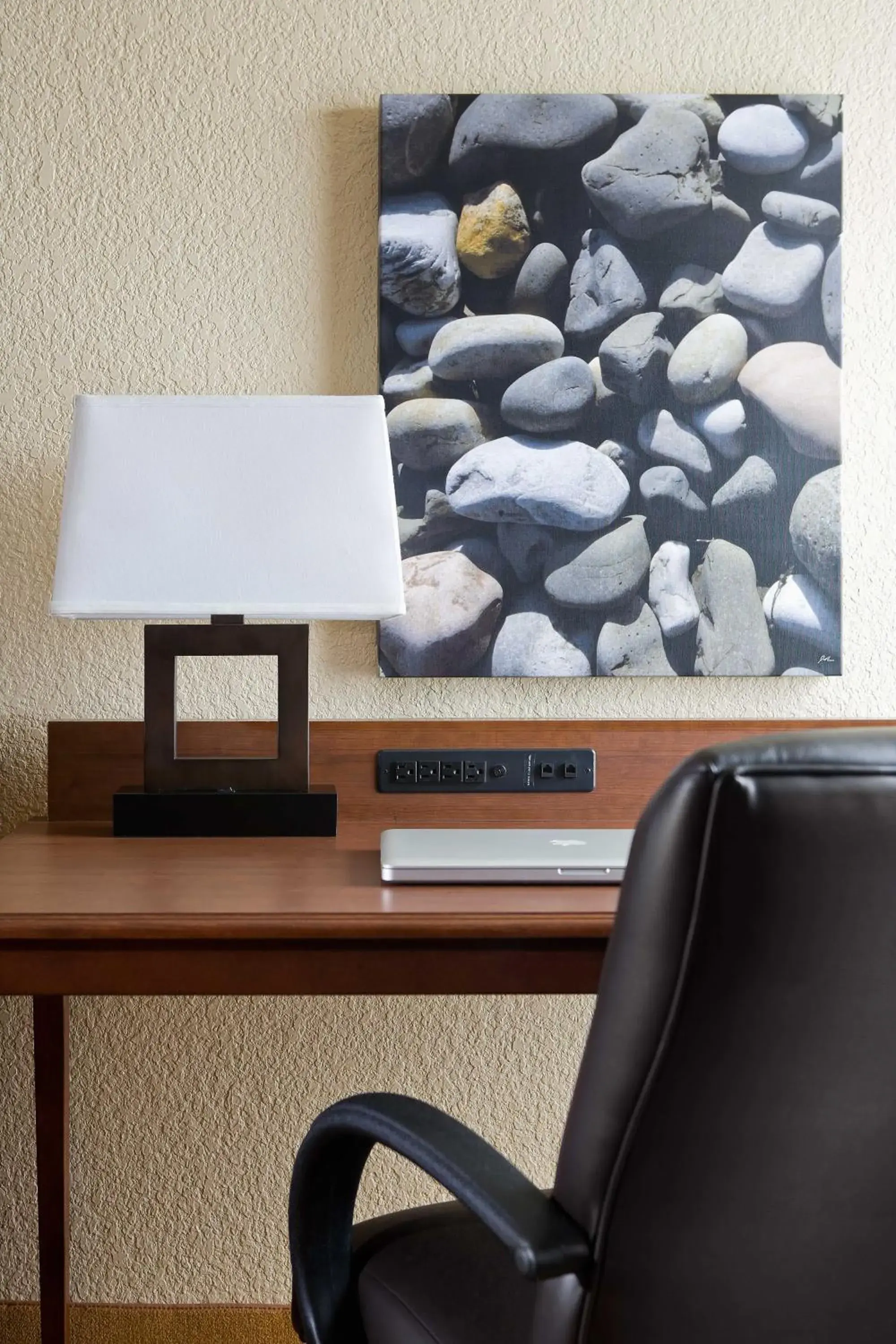 King Room - Non-Smoking in Country Inn & Suites by Radisson, Corpus Christi, TX King Room - Non-Smoking in Country Inn & Suites by Radisson, Corpus Christi, TX