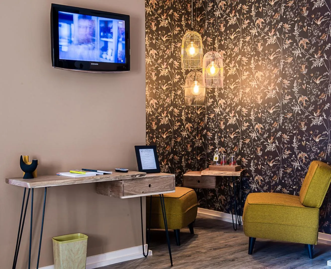 Seating area in Demeures et Chateaux l'Abbaye Caladoise - Anciennement Hostellerie Ferme du Poulet
