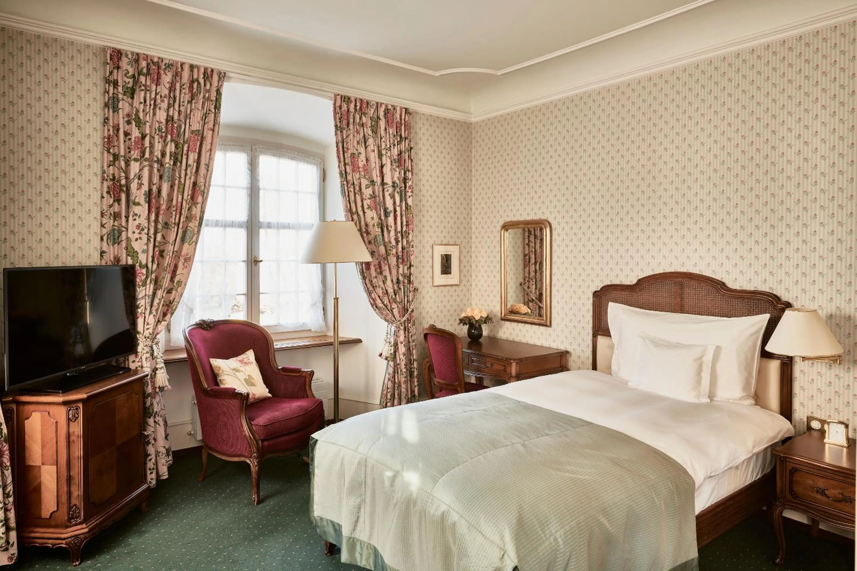 Bed in Palais Bad Ragaz