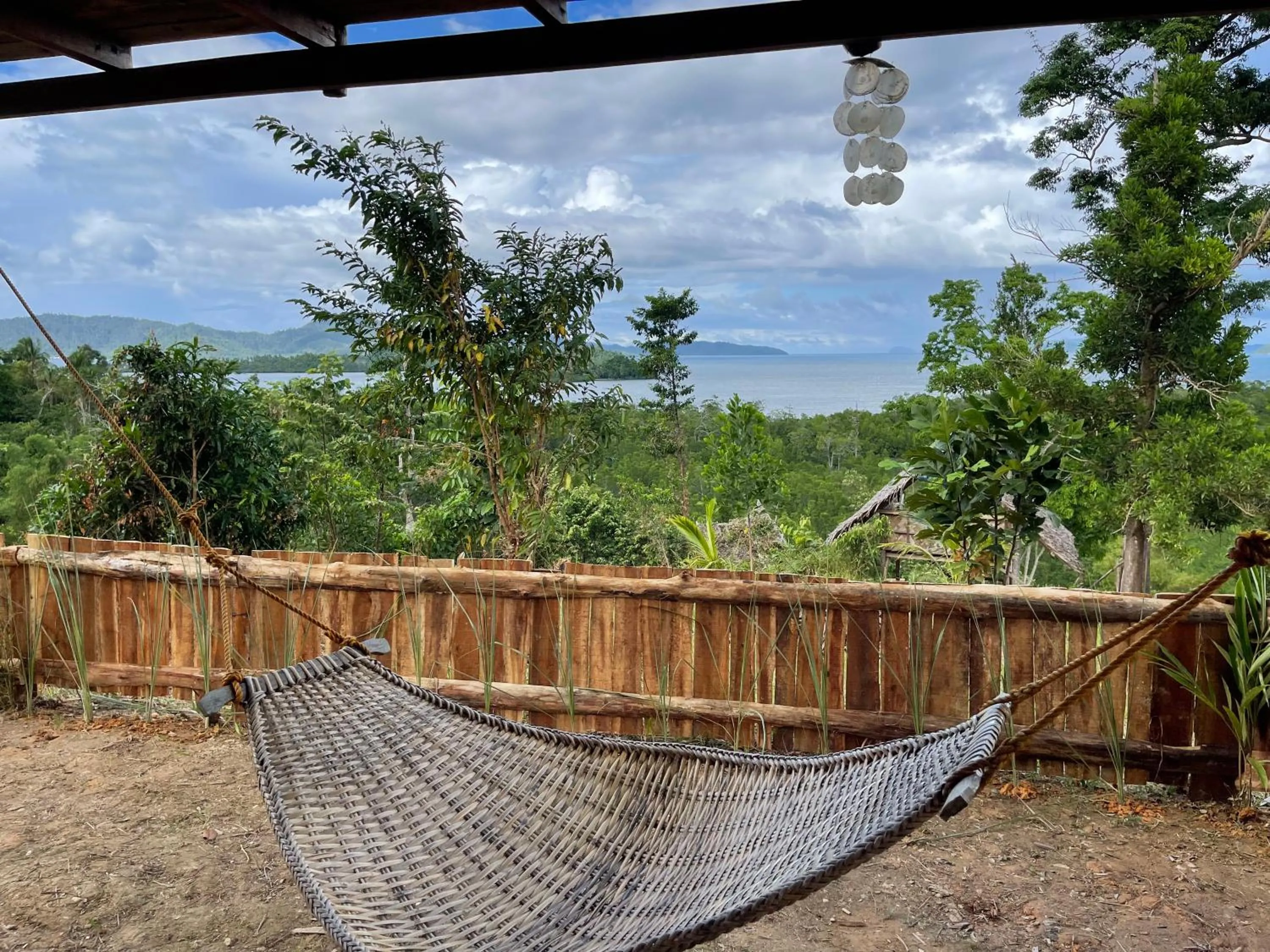 Jungle bar Resto & Cottages