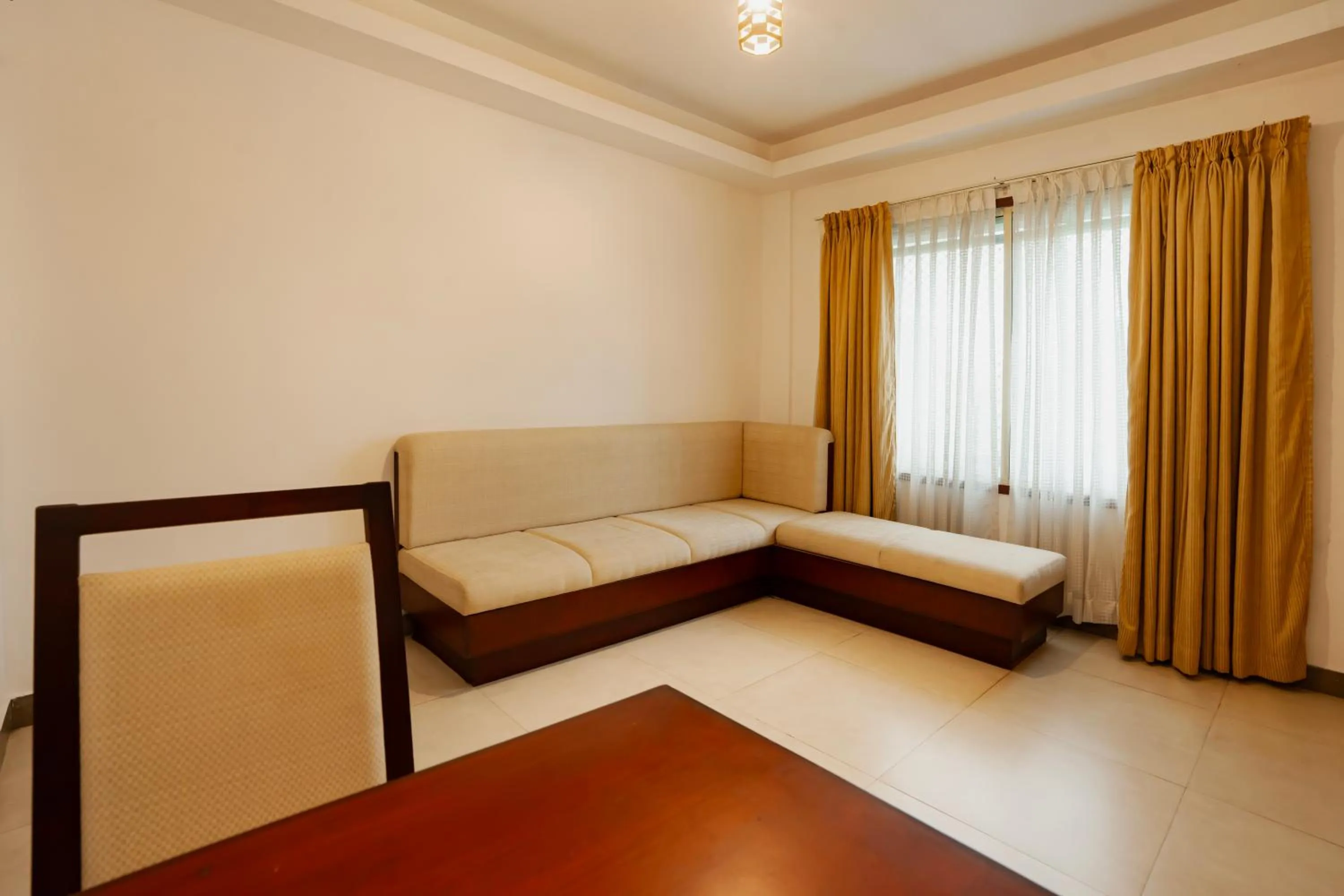 Living room, Bed in Hotel White Gate Residency -near to Vaikom Sri Mahadeva Temple