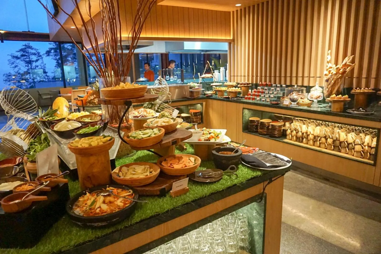 Breakfast in Swiss-Belresort Dago Heritage