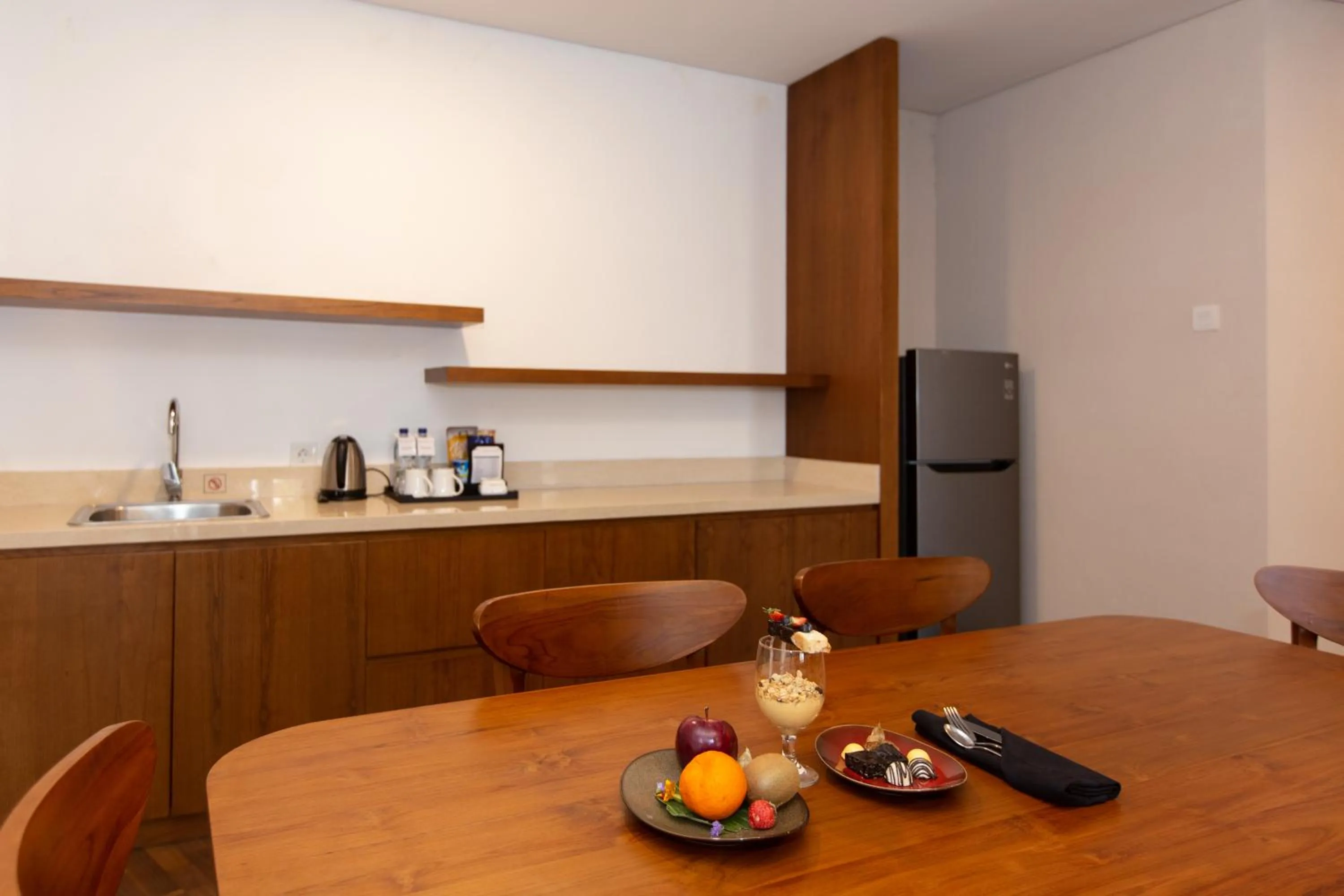 Dining area in Swiss-Belresort Dago Heritage