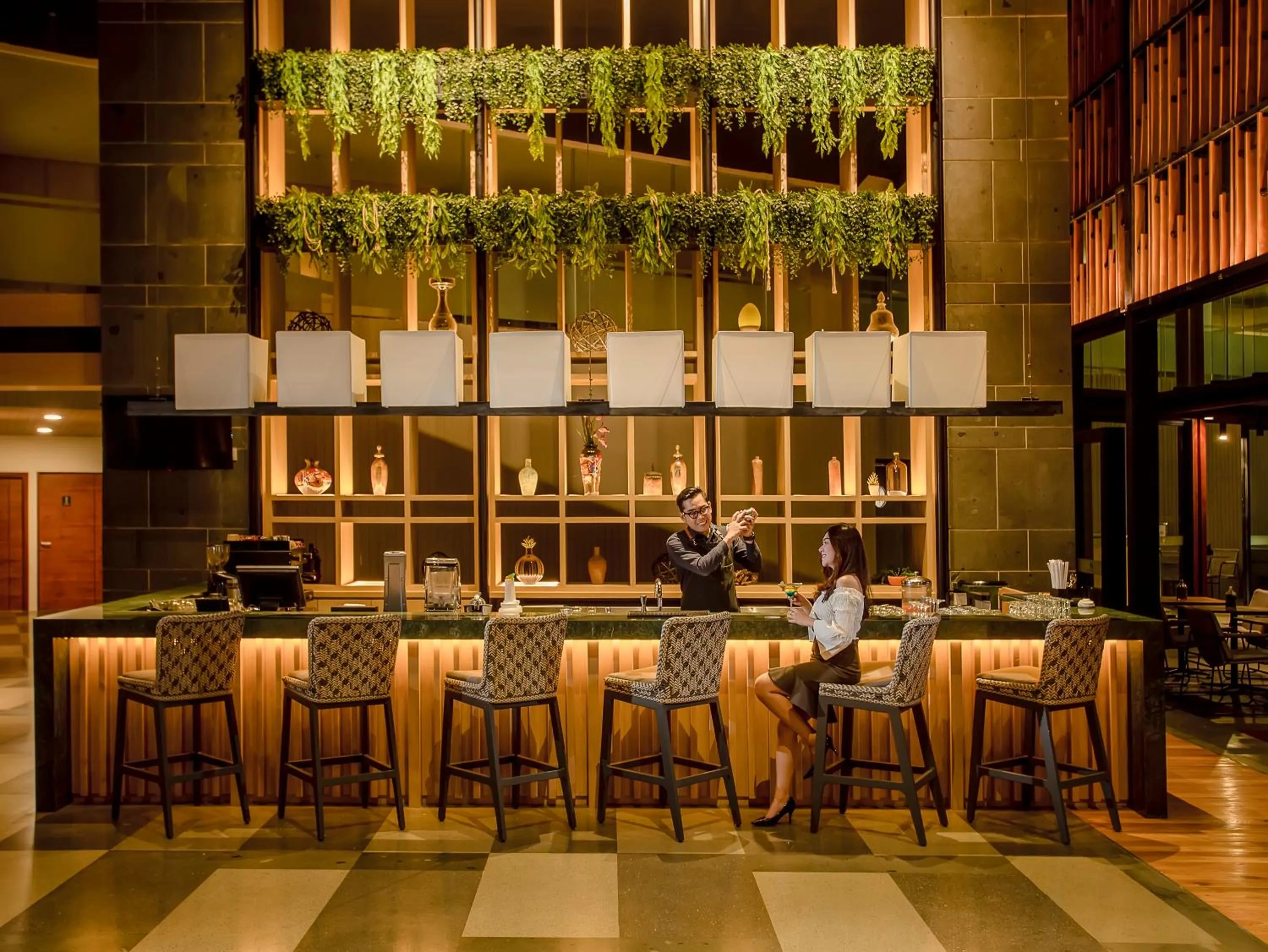 Lounge or bar in Swiss-Belresort Dago Heritage