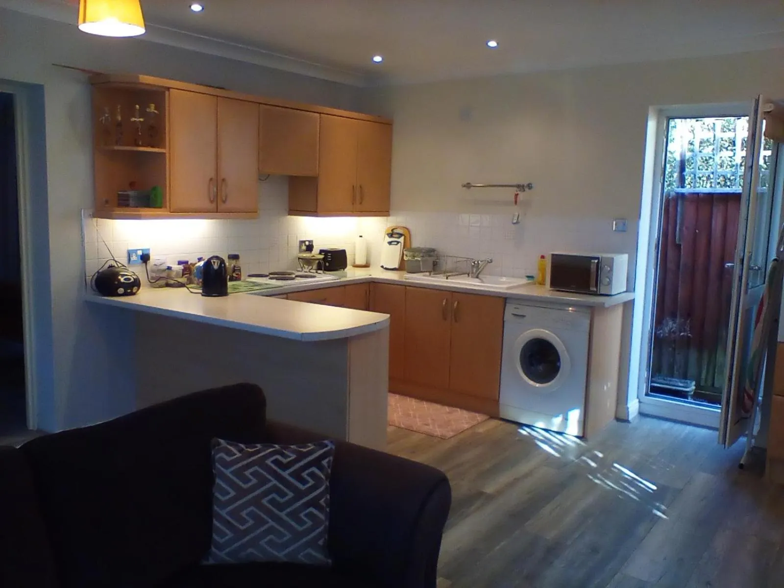 kitchen in The Annex - Guest Gardens