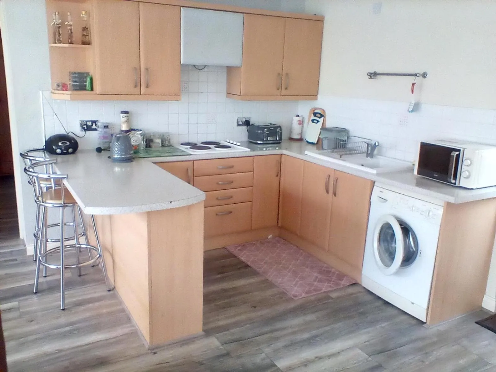 kitchen in The Annex - Guest Gardens