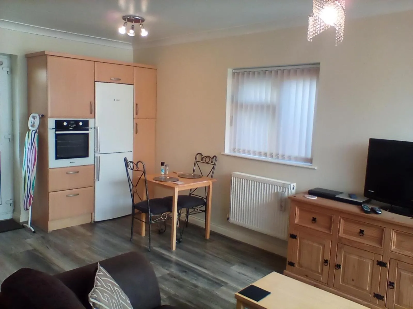 Dining area in The Annex - Guest Gardens