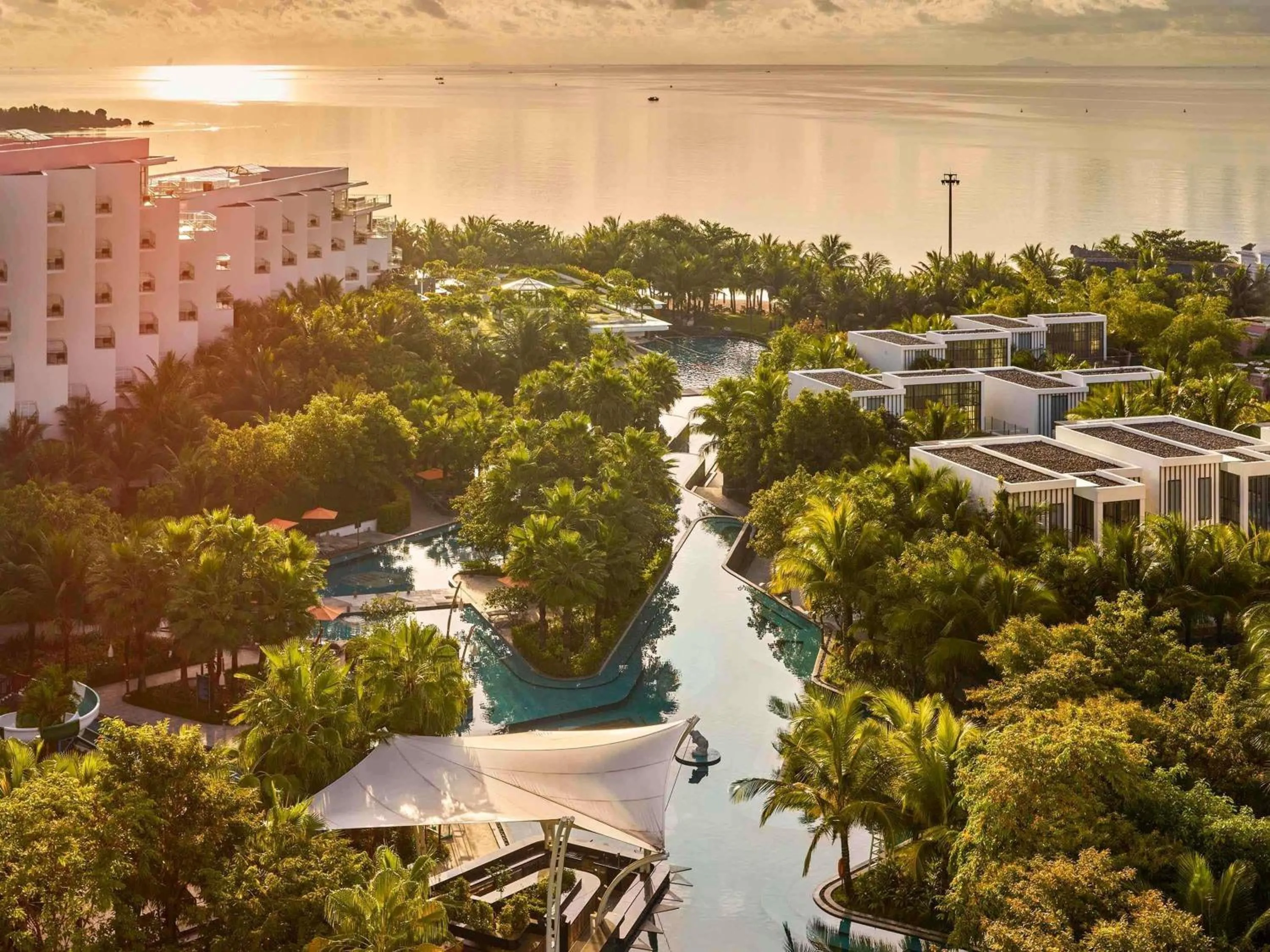 Pool view in Premier Residences Phu Quoc Emerald Bay Managed by Accor