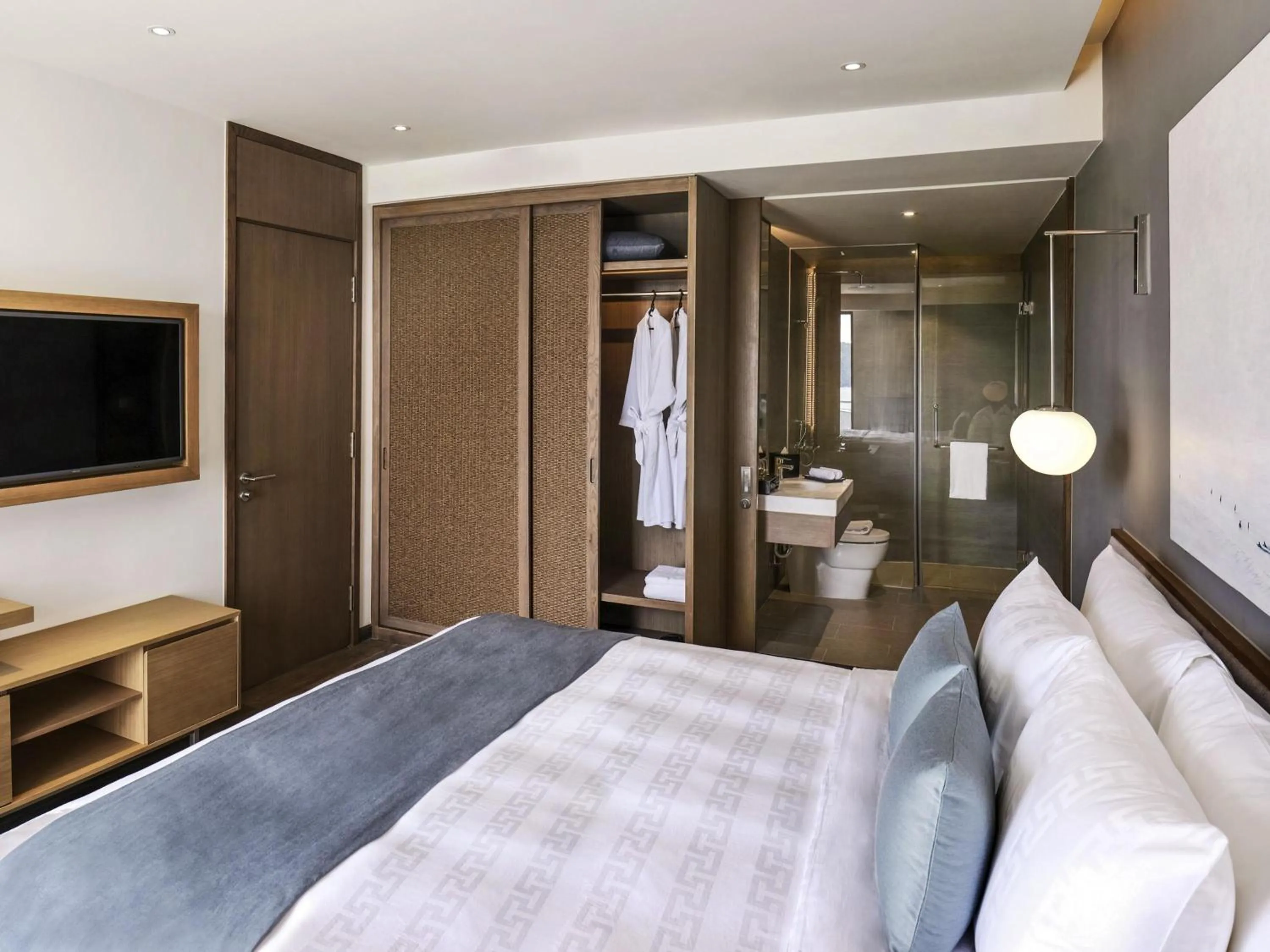 Bedroom, Bed in Premier Residences Phu Quoc Emerald Bay Managed by Accor